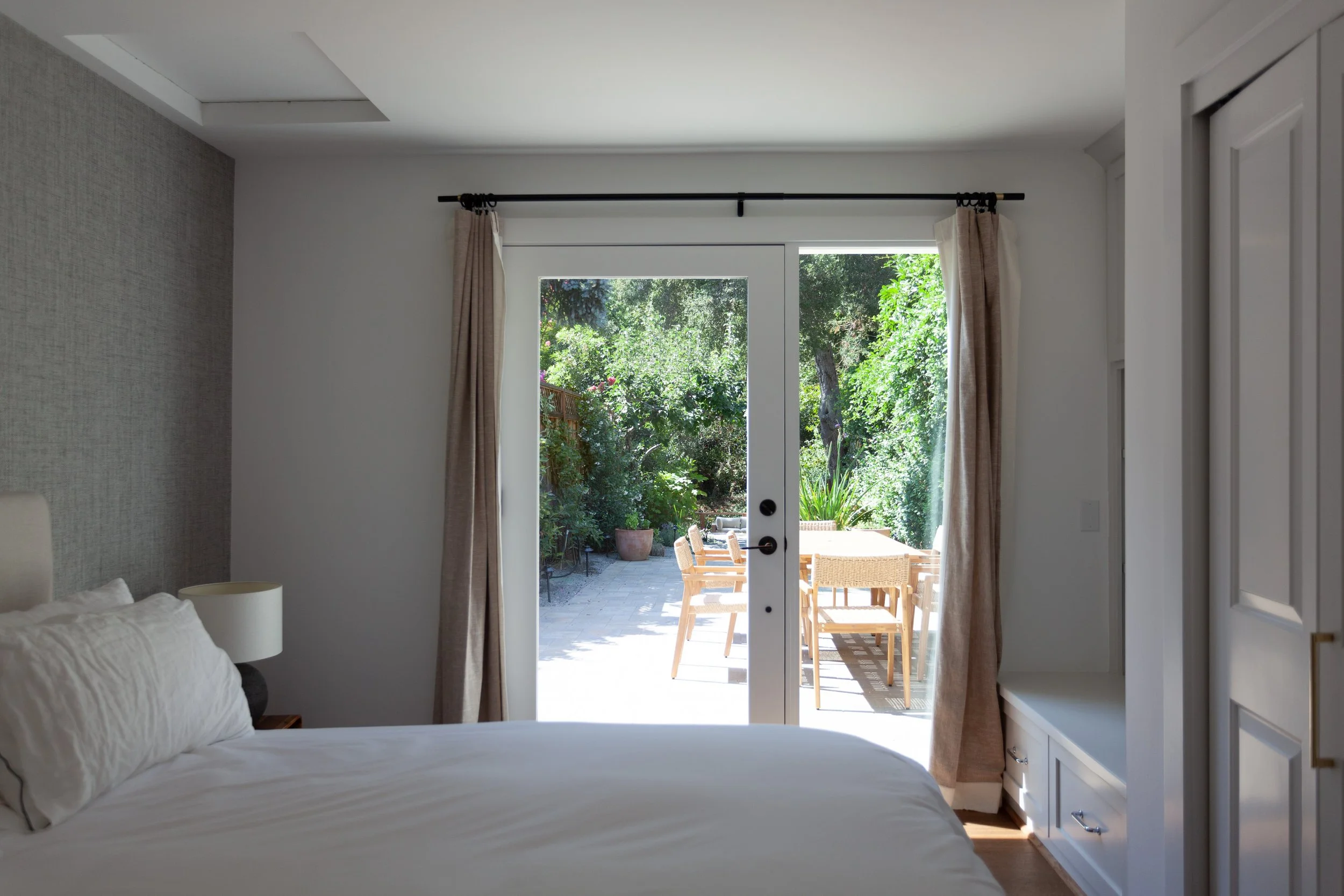 Guest Bedroom-2_AAA.jpg