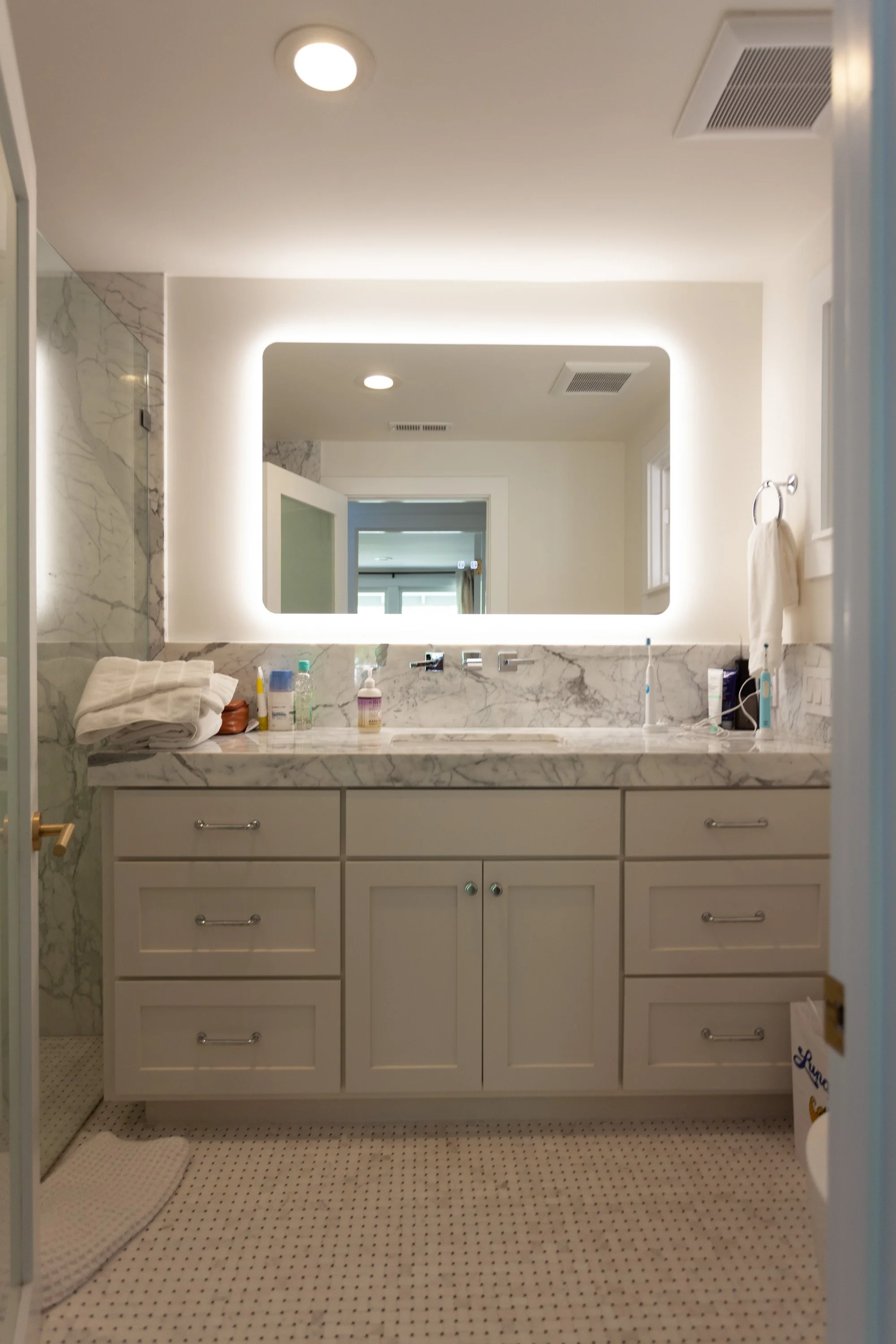 Primary Bathroom-2_AAA.jpg