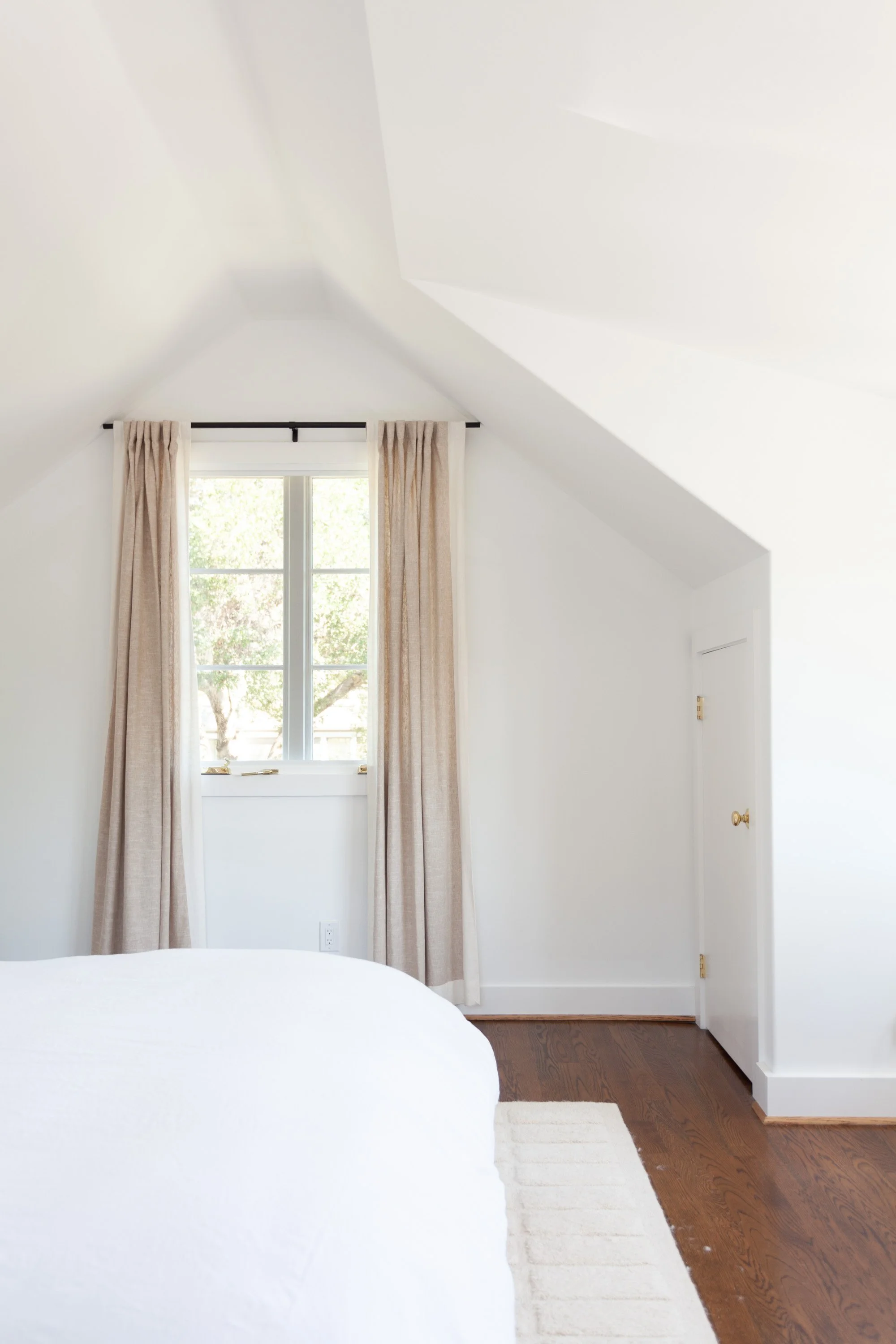 Primary Bedroom-1.jpg
