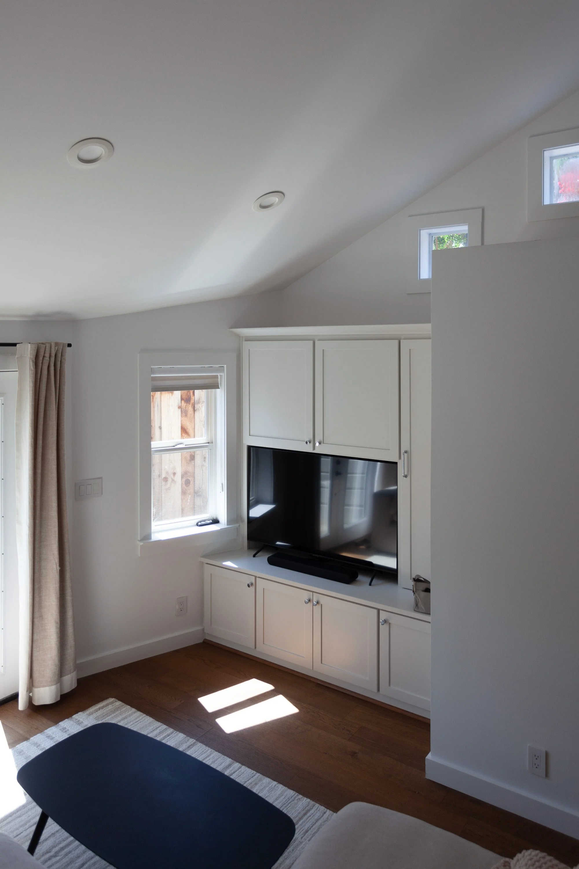 TV Room-7.jpg