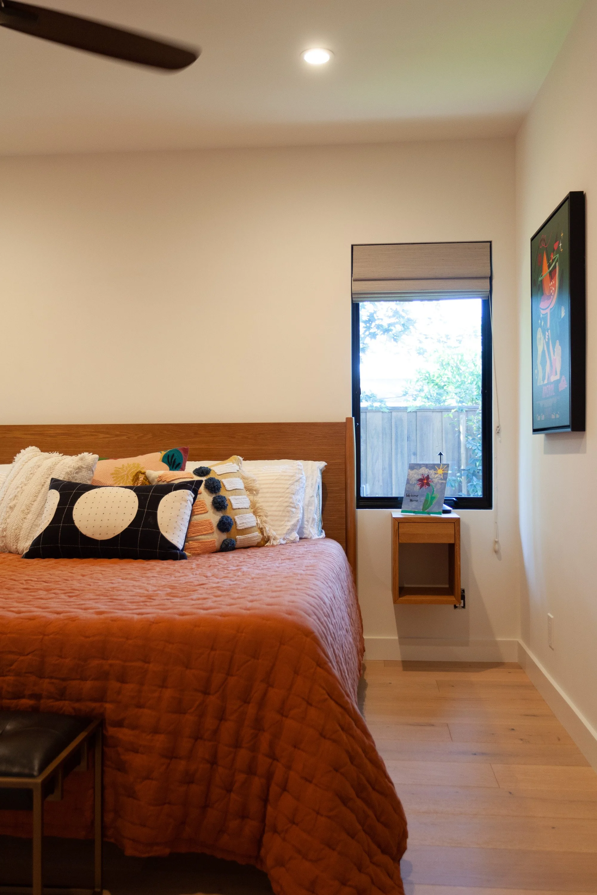 Guest Bedroom-1.jpg