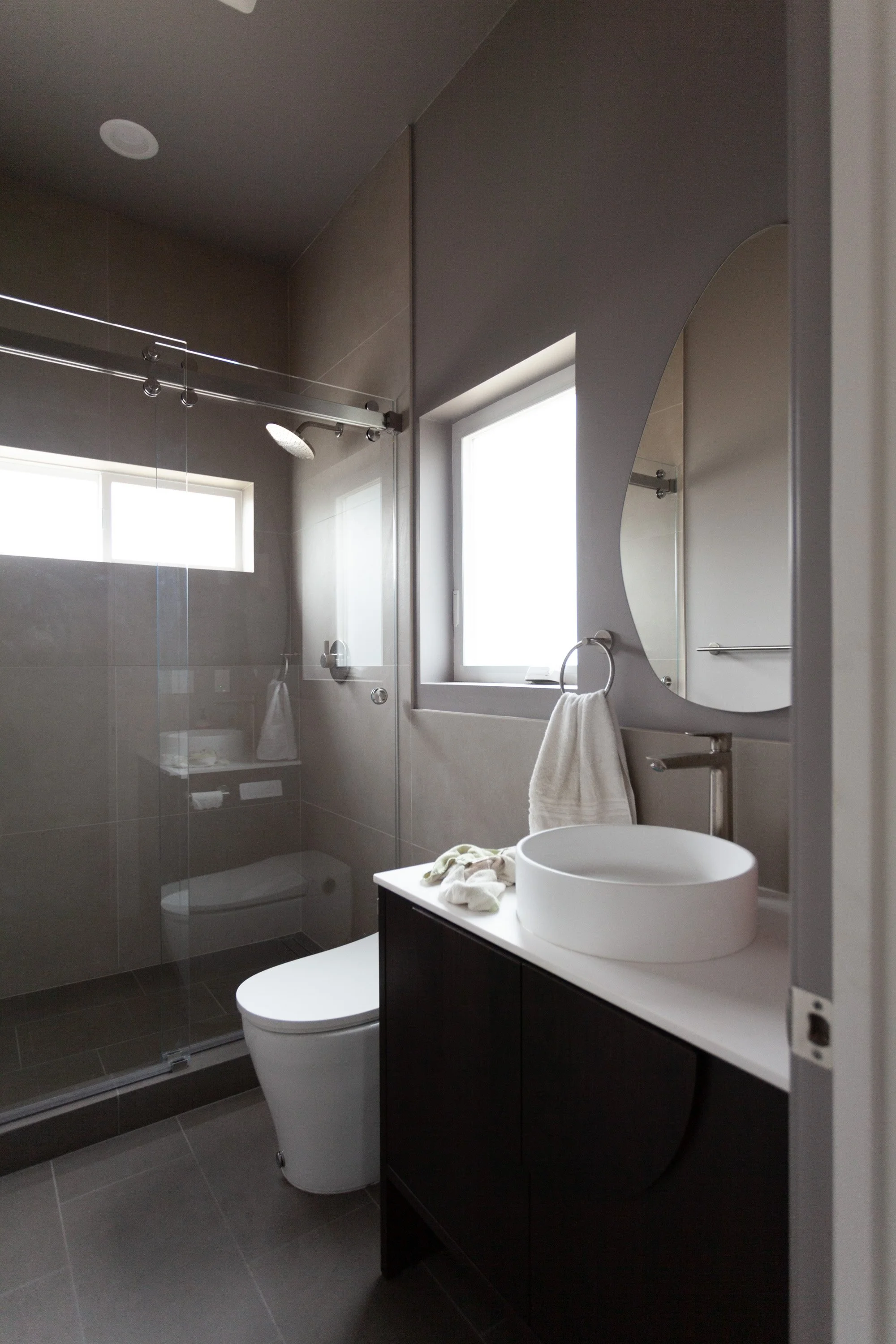 Entry Bathroom-100.jpg