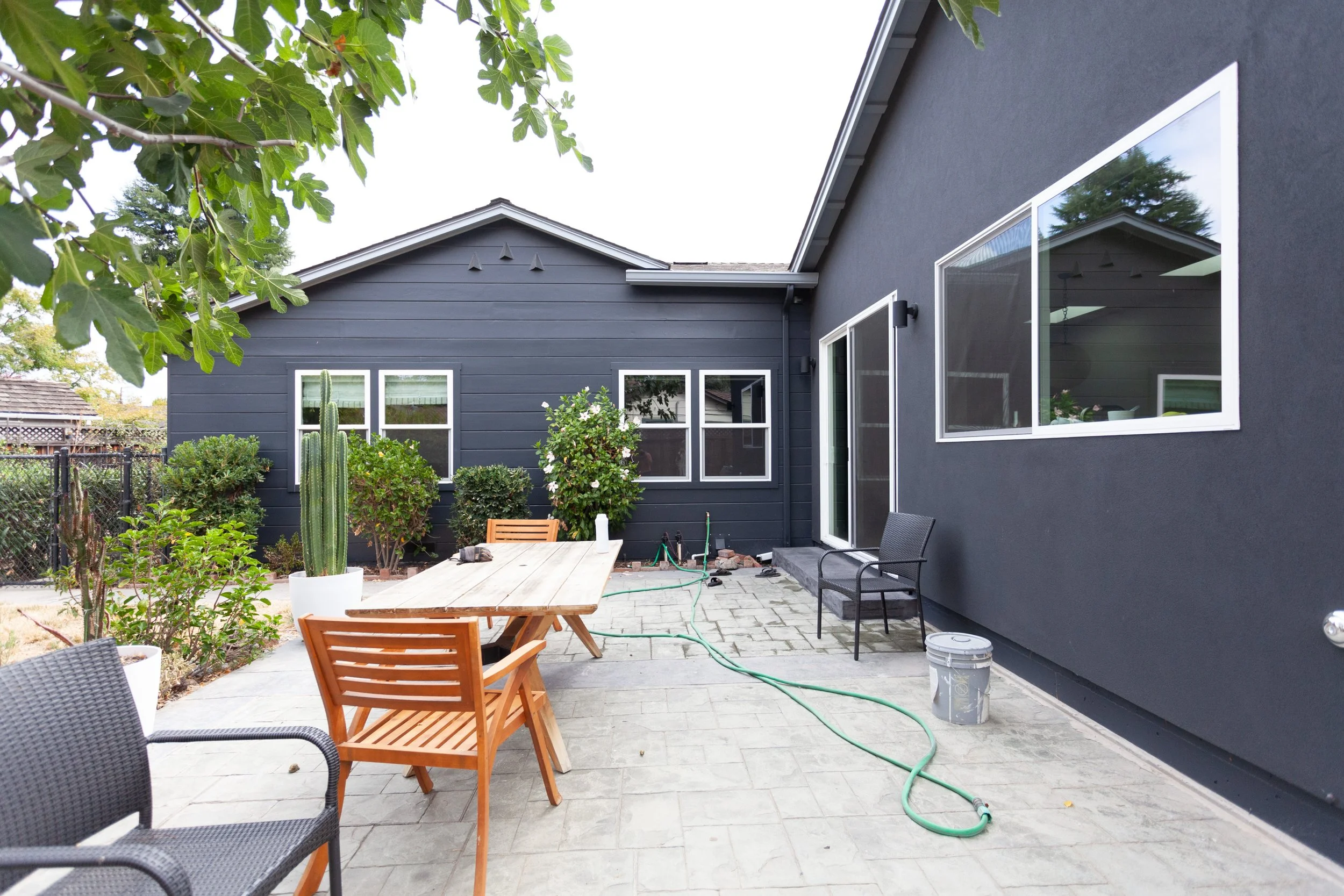 Exterior Back-101.jpg
