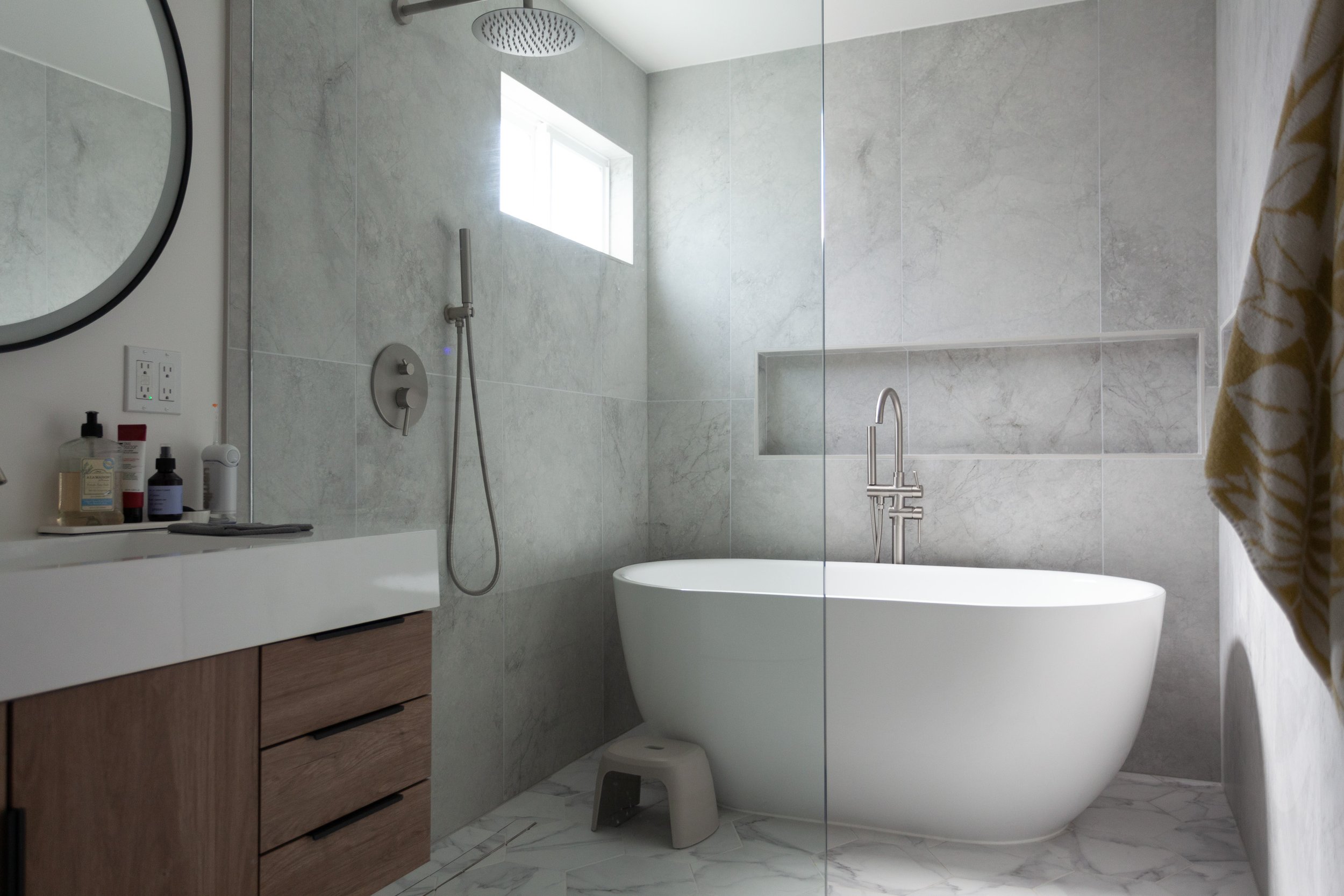 Bathroom-2.jpg