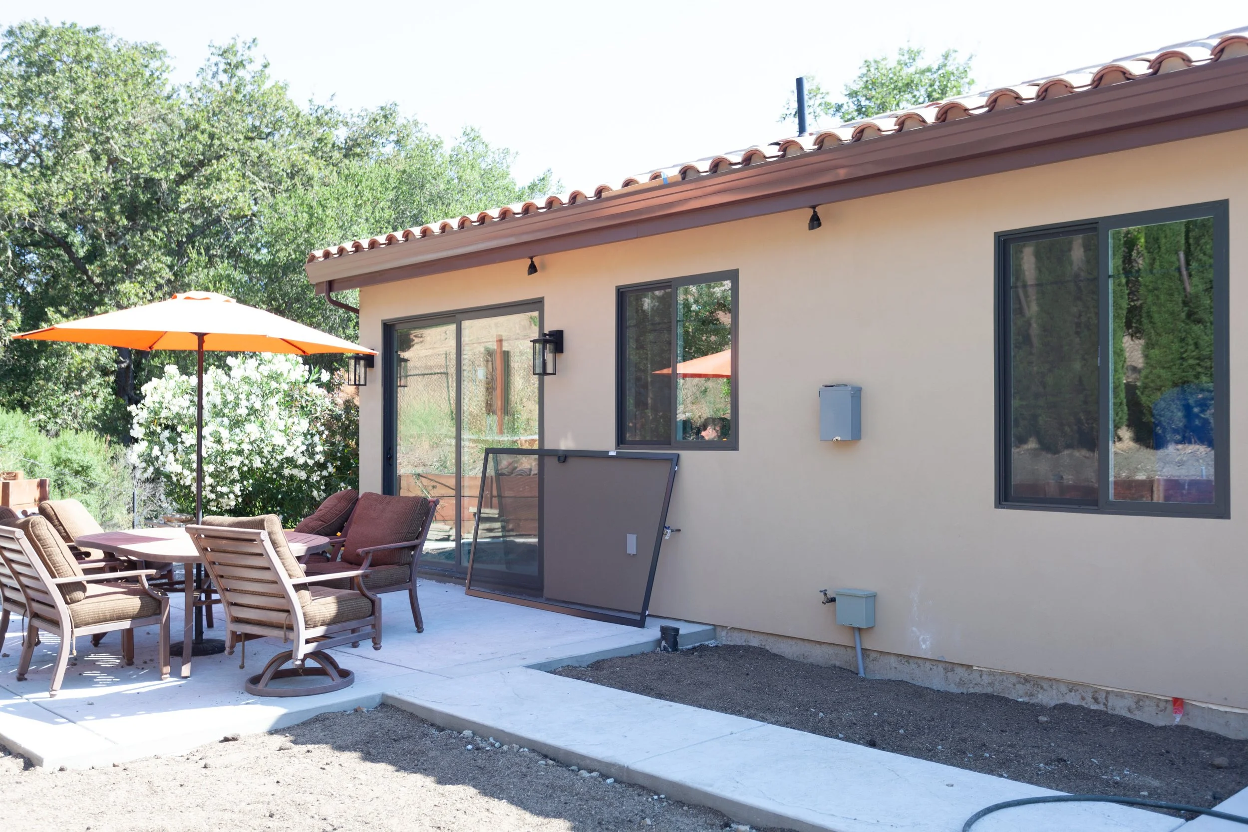 Exterior Back-101.jpg