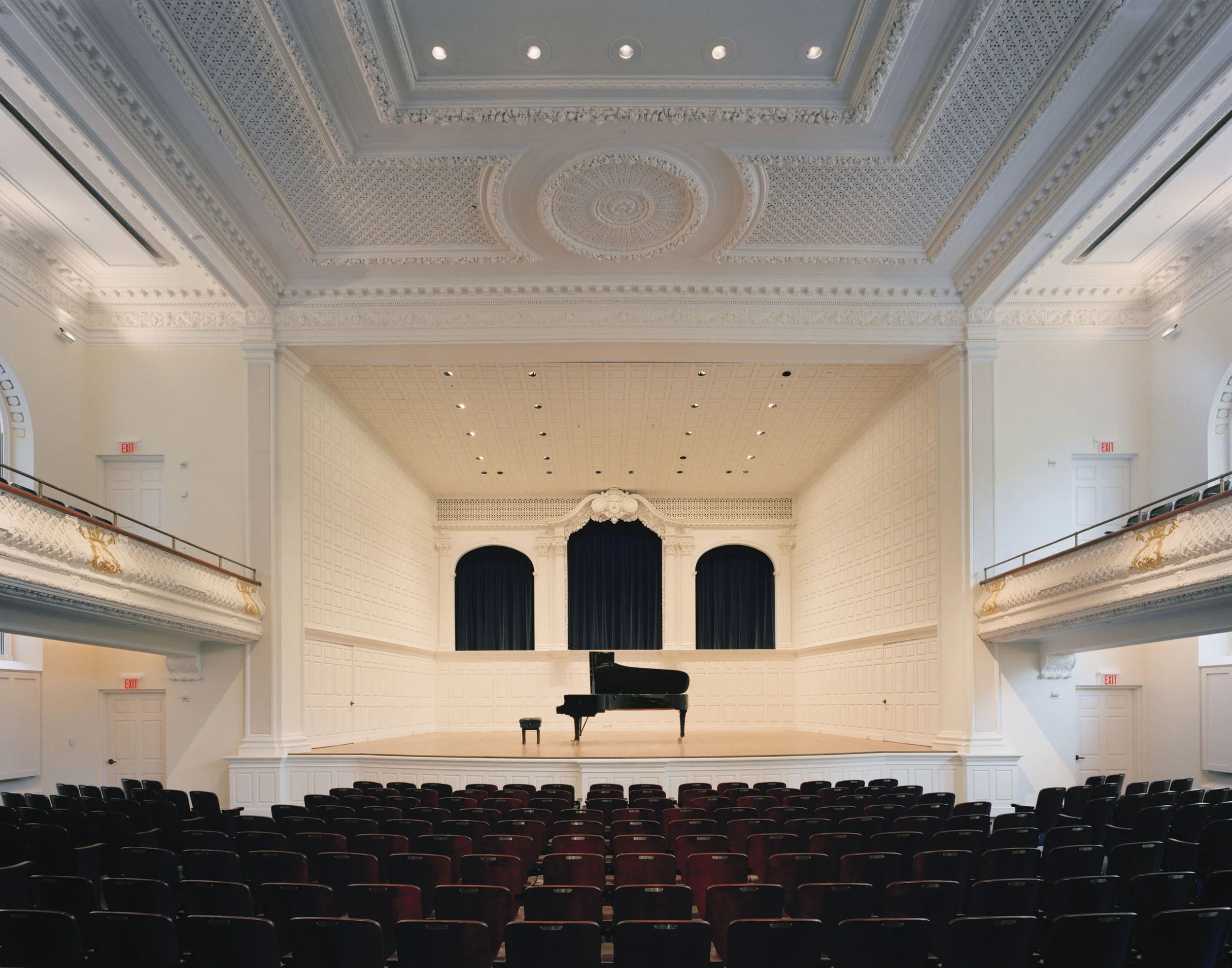 Solo Recital at the Yale Guitar Extravaganza