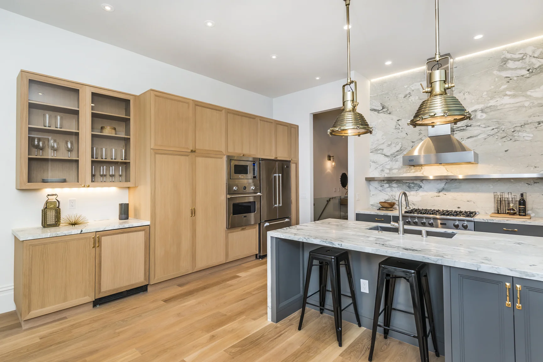 kitchen-3.jpg