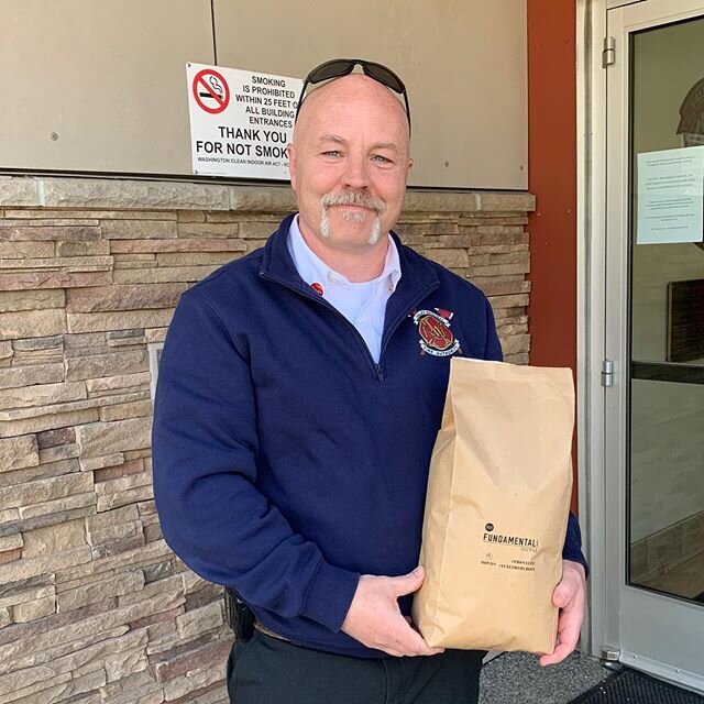 We are happy to keep our frontline men and women drinking great coffee. VRFA Battalion Chief Olsen pictured here
#frontlineworkers @mcmartin.scott @novuscoffee.imports