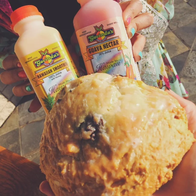 Breakfast of champs: blueberry cream cheese scones from Diamond Head bakery and some Govinda's juice to wash it all down. 