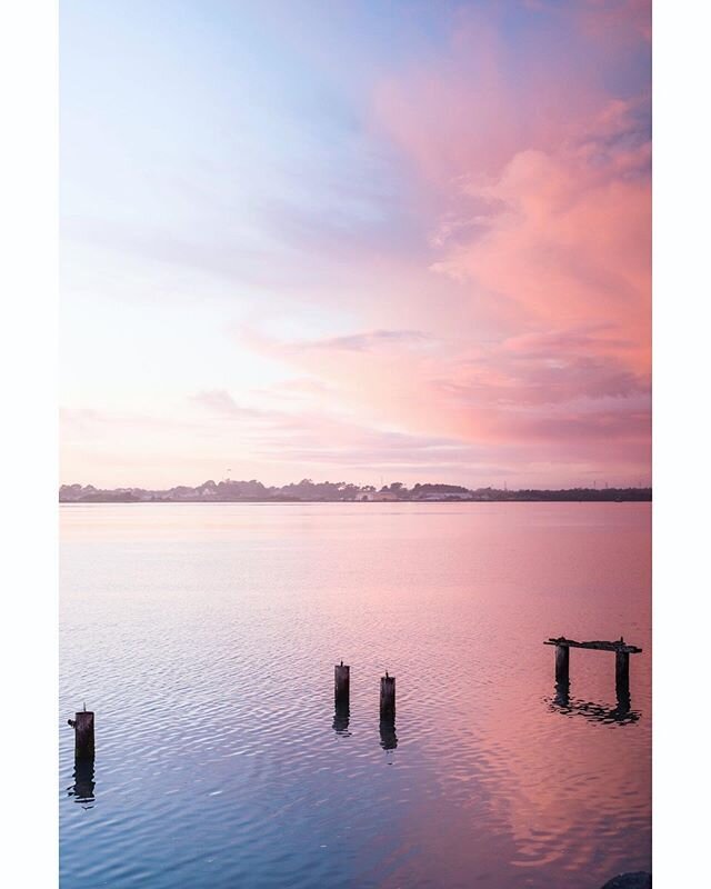 One two three. 
#sunset #northerncalifornia #waterfront #humboldtbay #humboldtcounty #pacificnorthwest #clouds #water #paintedsky #ilikeeureka #eureka #kelliejobrown
