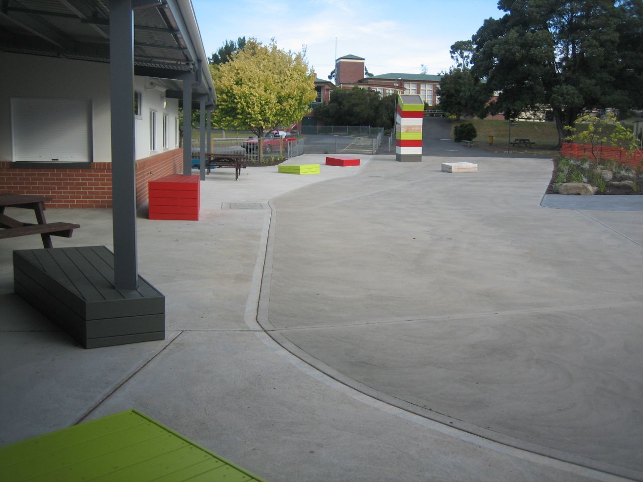Snug Primary "Apple Box"