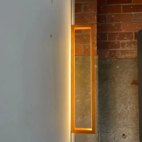 Linear+Wall+light+3.jpg