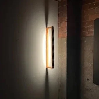 Linear+wall+light+4.jpg