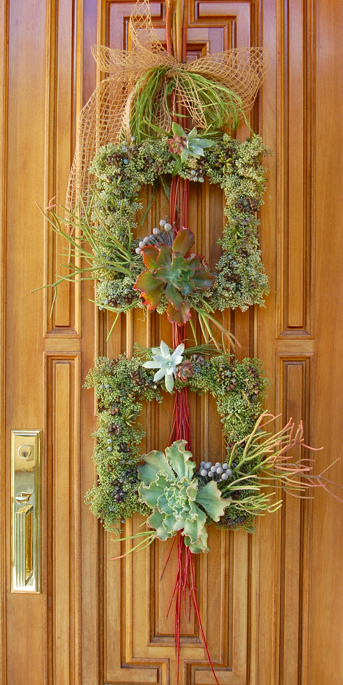 DOUBLE-SQUARE WREATH 24"w x 6' h – $220.