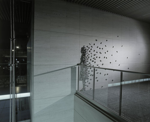 CITY VIEW 2003 H250, W500, D5 cm Aluminum numbers, single light source, shadow Permanent Collection Namba Parks Tower, Osaka, Japan.