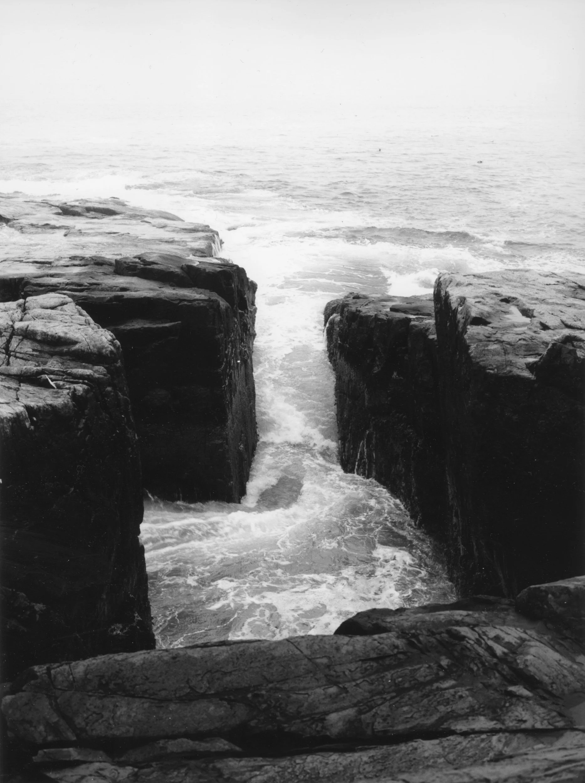 Schoodic Point, Diabase Dikes