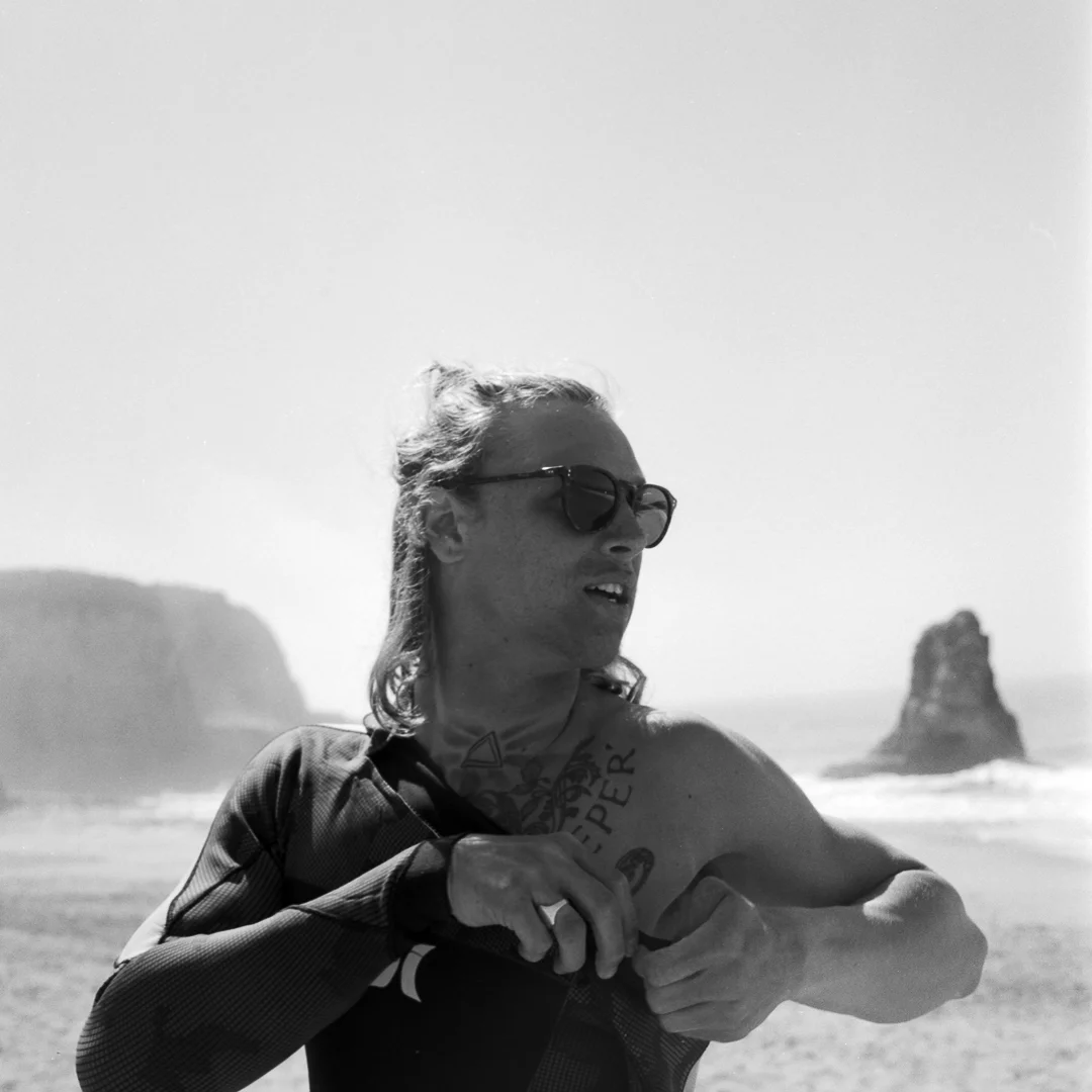 Heiðar Logi Elíasson Santa Cruz, California. 120mm