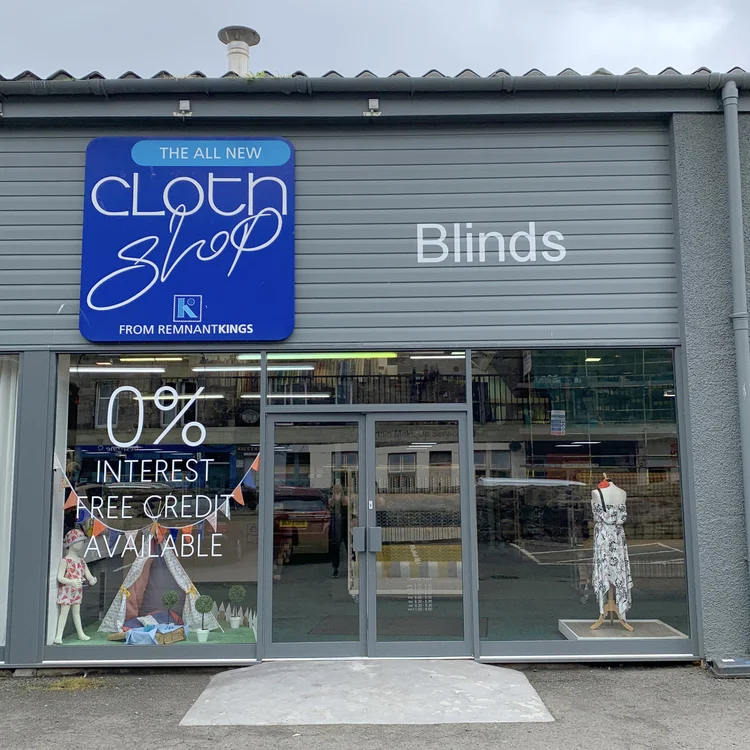 FABRIC SHOPPING IN EDINBURGH, SCOTLAND — BURIED DIAMOND