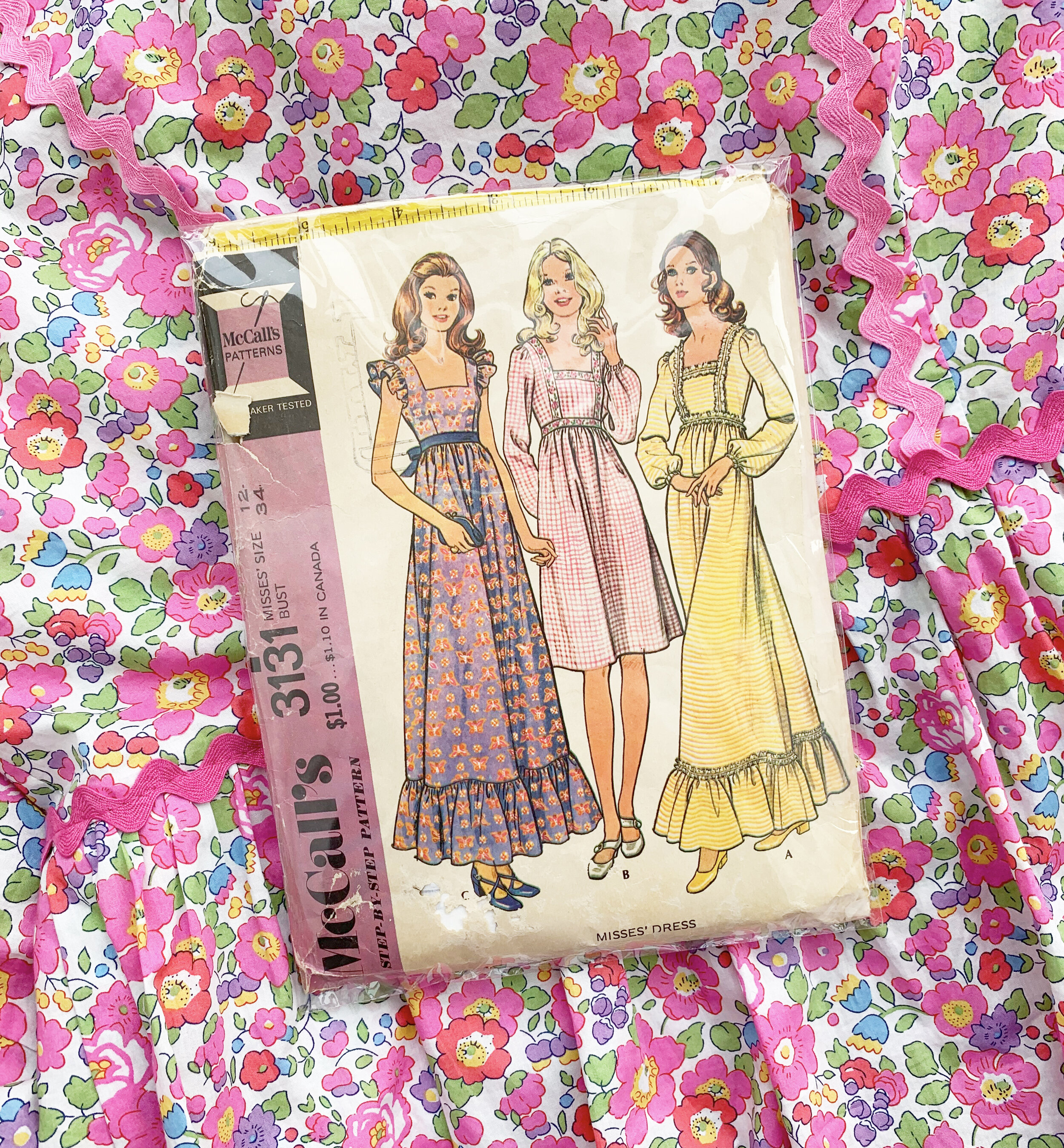 Creative Projects with Rickrack - Sew Vintagely