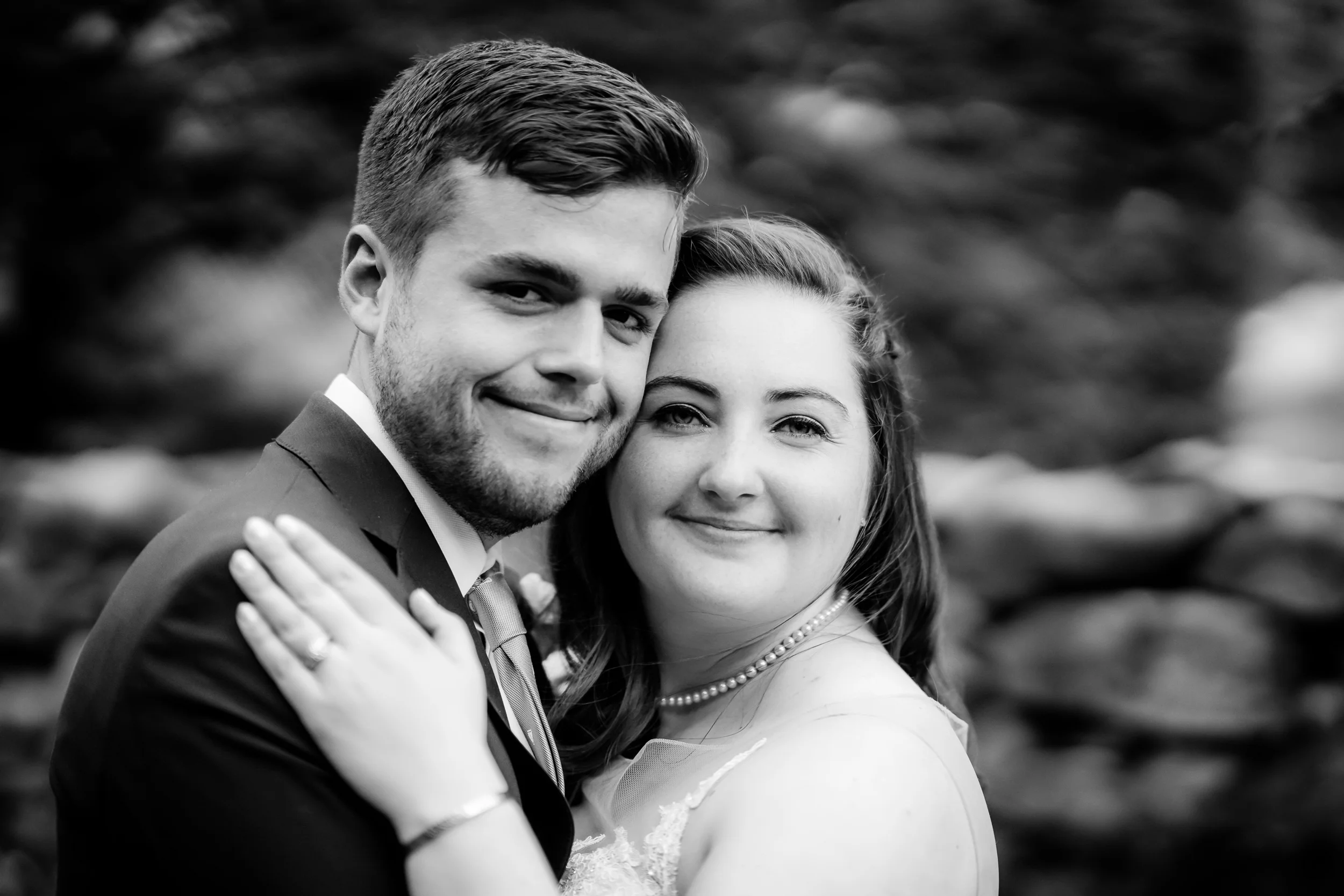 Hannah &amp; Austin: A Winnipesaukee Wedding