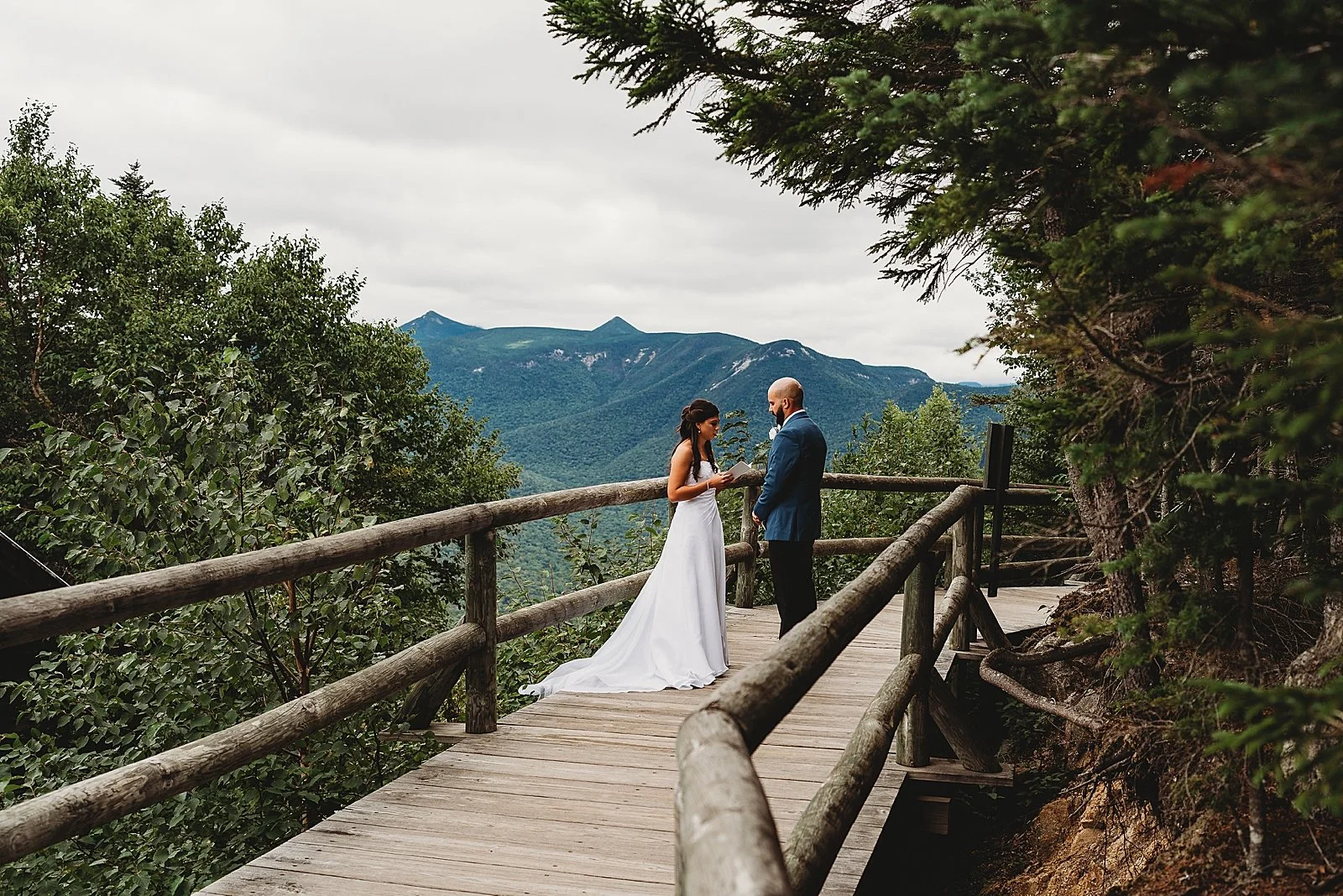 Loon Mountain Resort Wedding Photography by New England Wedding Photographer, Mike Sears Photography 23.jpg