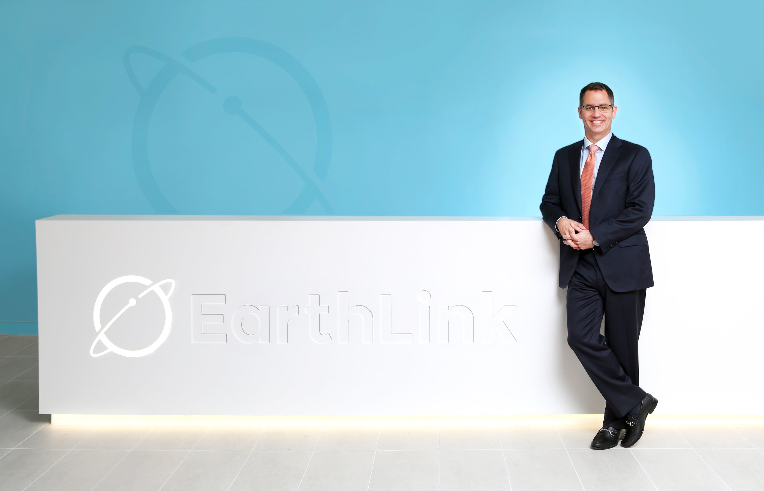  Earthlink 