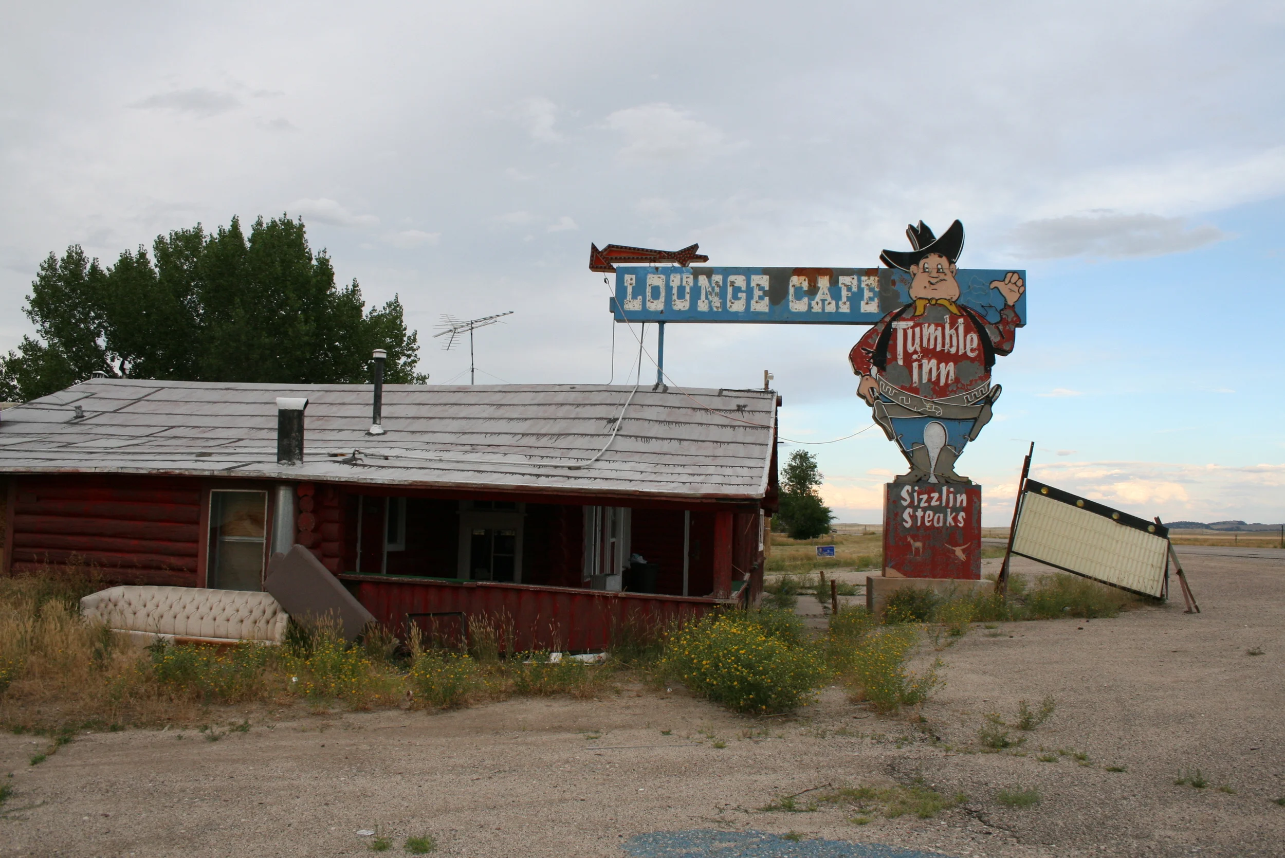 Tumble Inn, Powder River Wyo (2008)