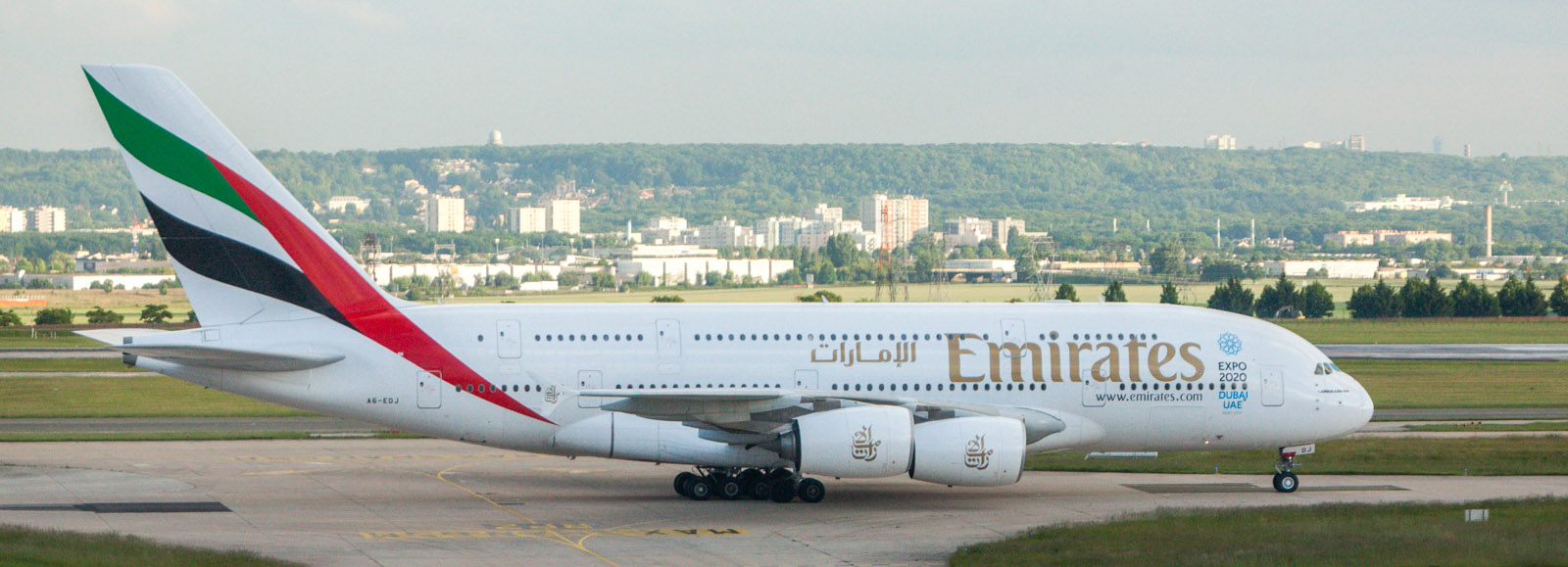 emirates-1.jpg