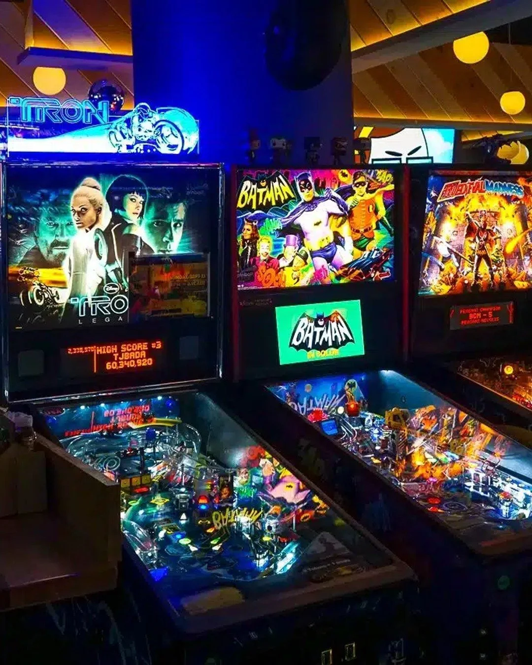 Holy National Pinball Day Batman!

Come in and smack those flippers, chase the multiball, and light up the neon scoreboards!

#roxysarcade #arcadebar #retrogaming #arcadegames #pinball #coinop #retrogamer #gamingcommunity #gamerlife #nostalgicvibes #