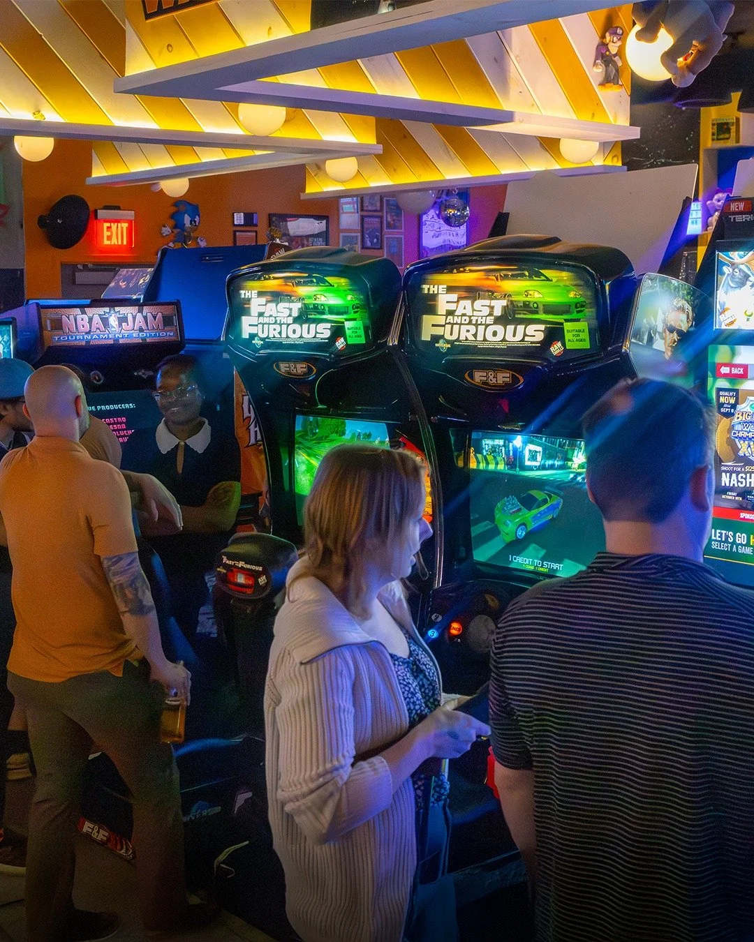 Own the arcade for a night. Your crew, our cabinets. Available for birthdays, team hangs, or just because. Reserve Roxy&rsquo;s and race, mash, and dance the night away. 🎉🕹️

#roxysarcade #arcadebar #retrogaming #arcadegames #pinball #coinop #retro