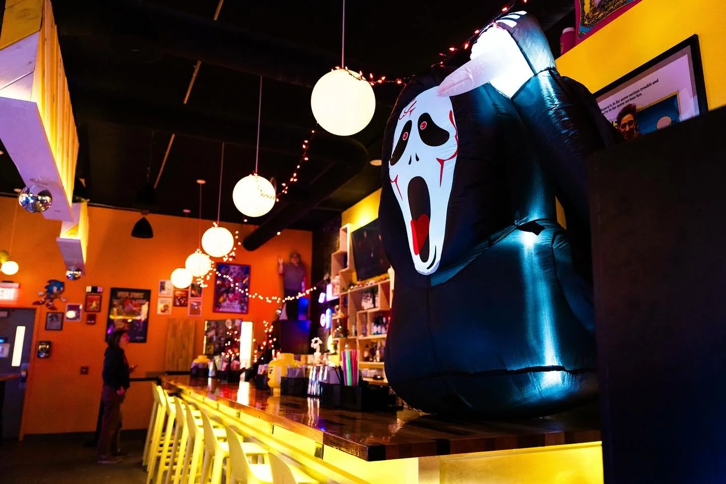 We&rsquo;re watching spooky movies all month leading up to Halloween - What&rsquo;s your favorite scary movie? 🔪
