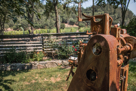 Rusty+machinery_small.jpg