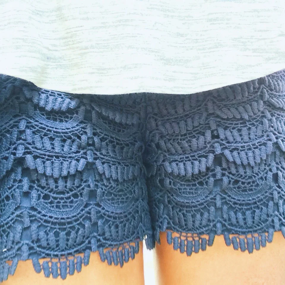 Lindsey calls these shorts "leg doilies". Not 100% sure that's a compliment, but I love these! 