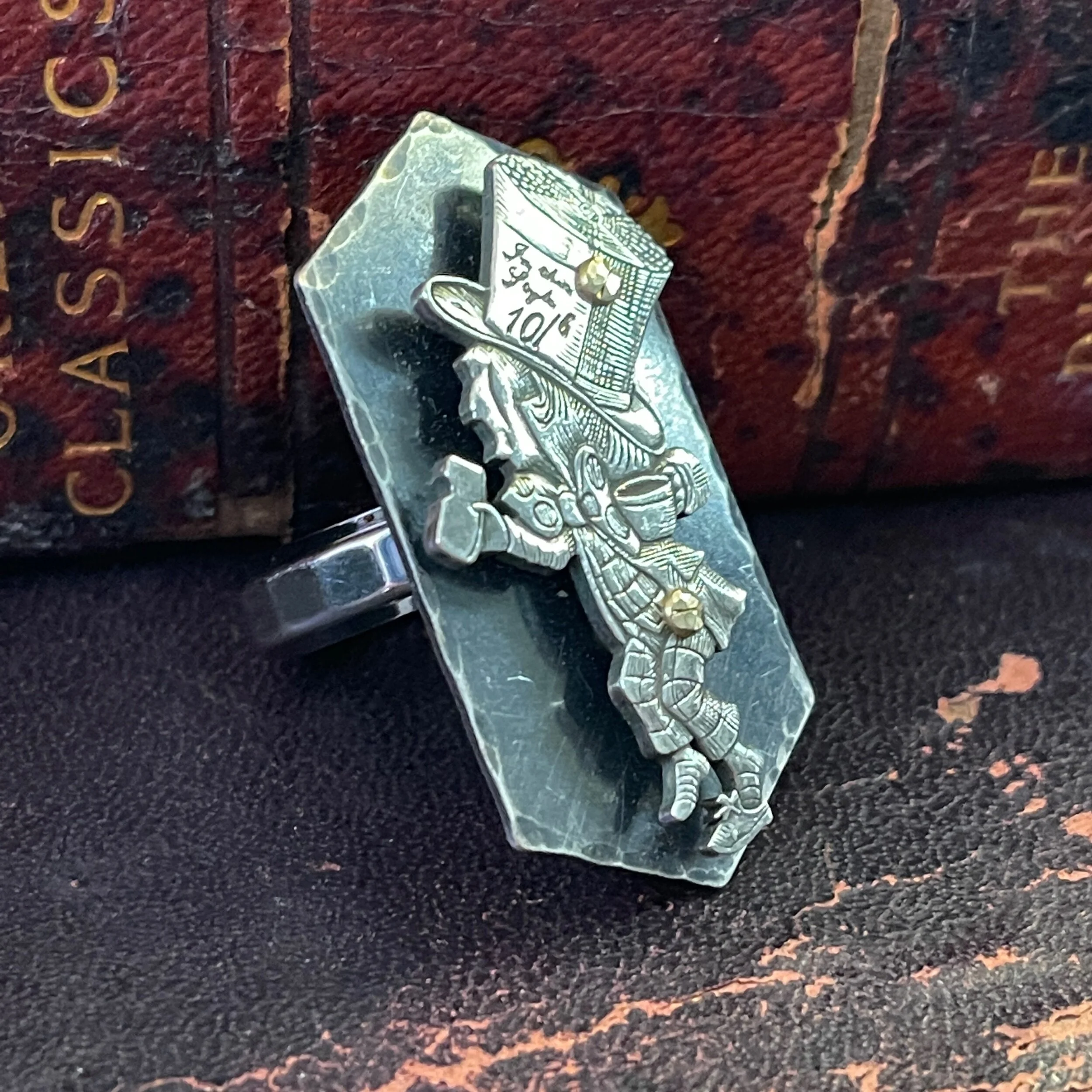 5E5A6A47-FFC7-48A1-8634-6C97944B1698