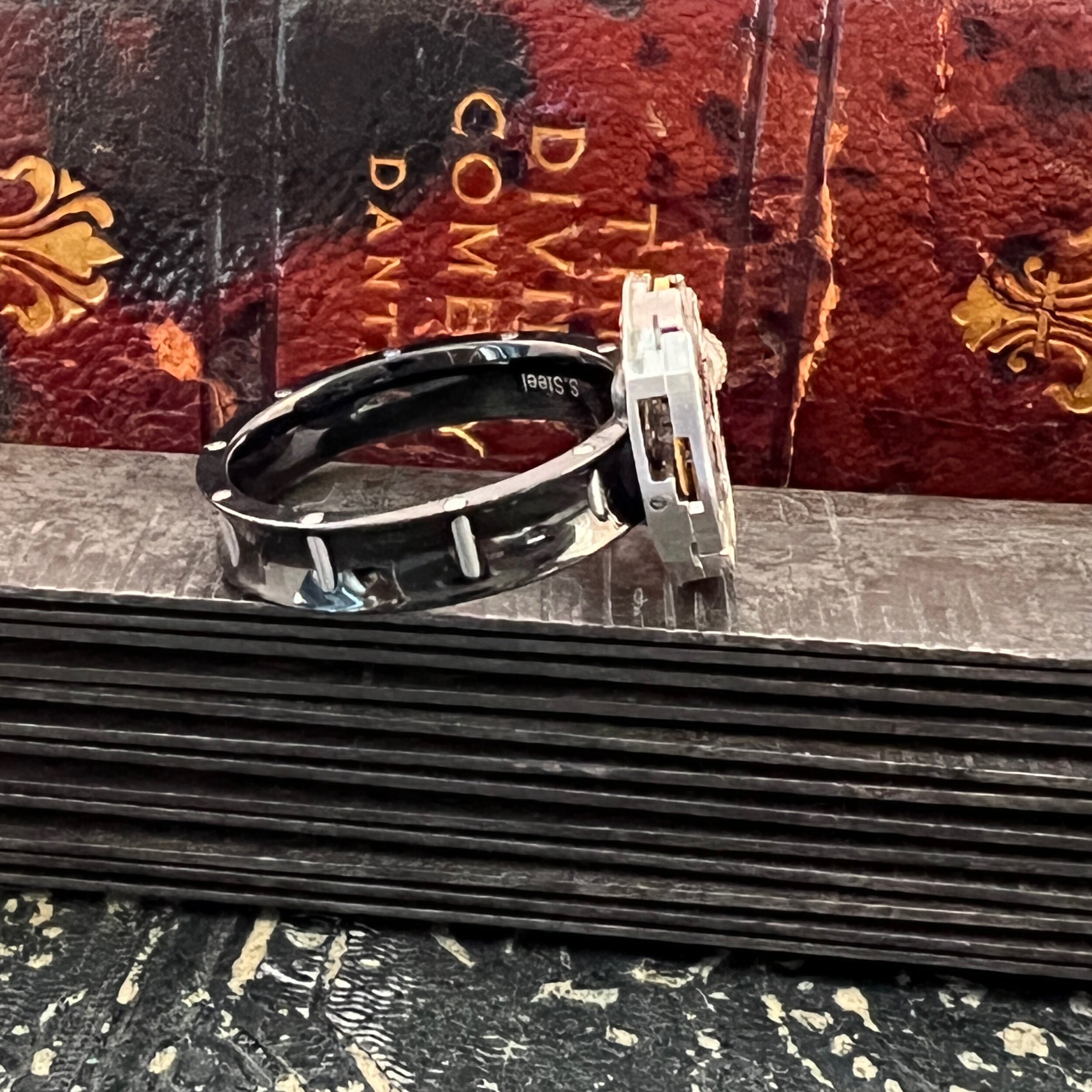 24A5B666-DE0E-402F-98B5-DB3E6F6D7933