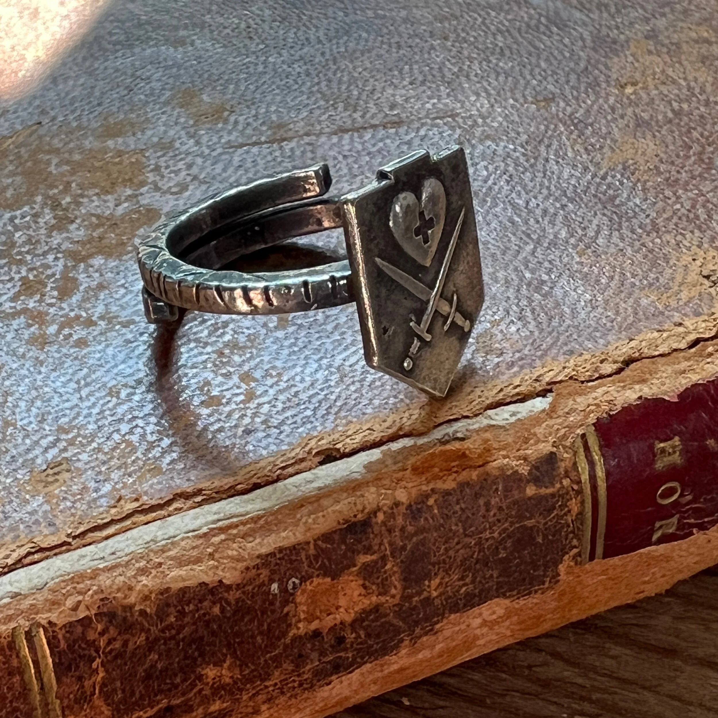 DBEB3CDA-6F47-430A-BF4E-FD0E3AD6BE30