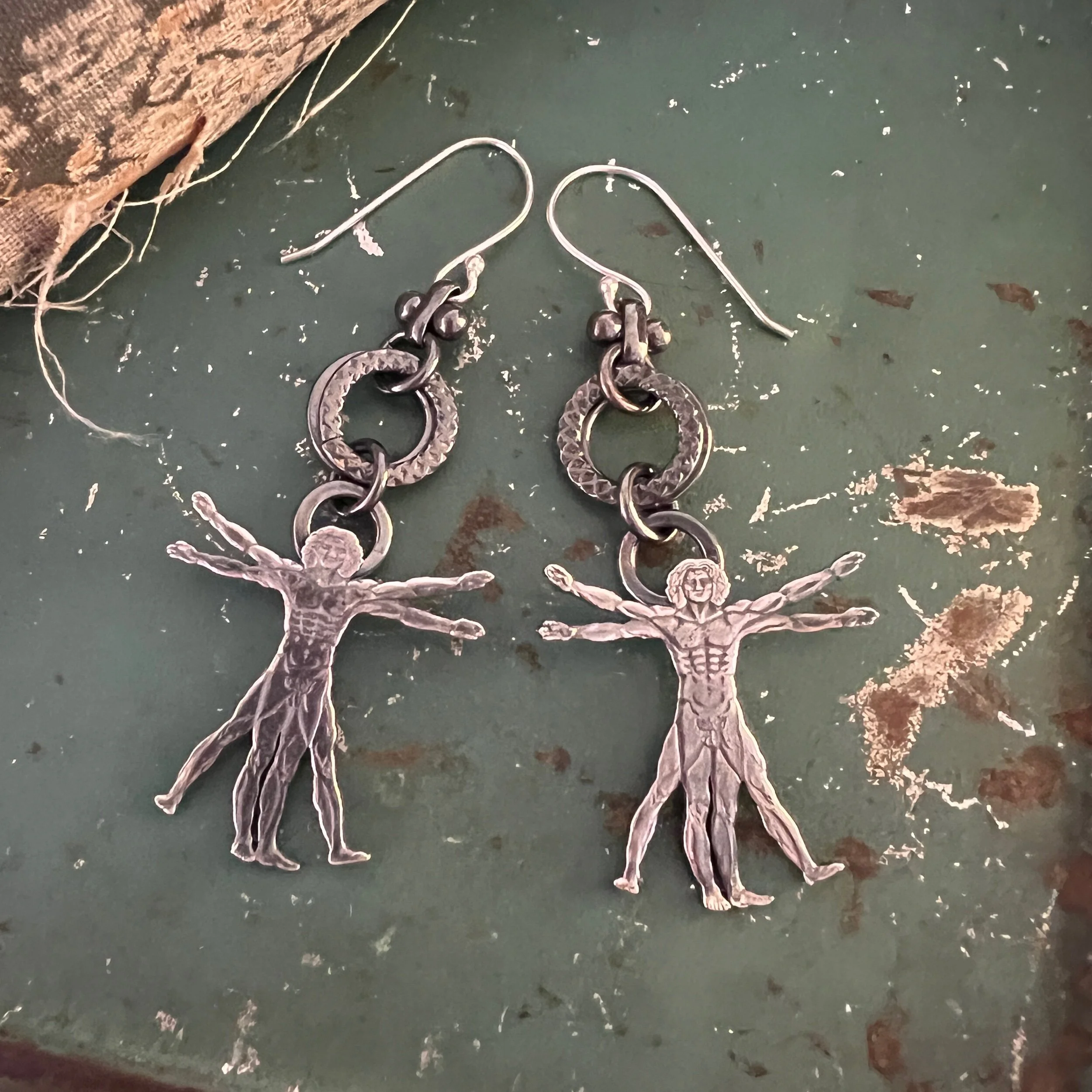 5F34652D-BF51-4B56-B8C7-967A4D3009B4