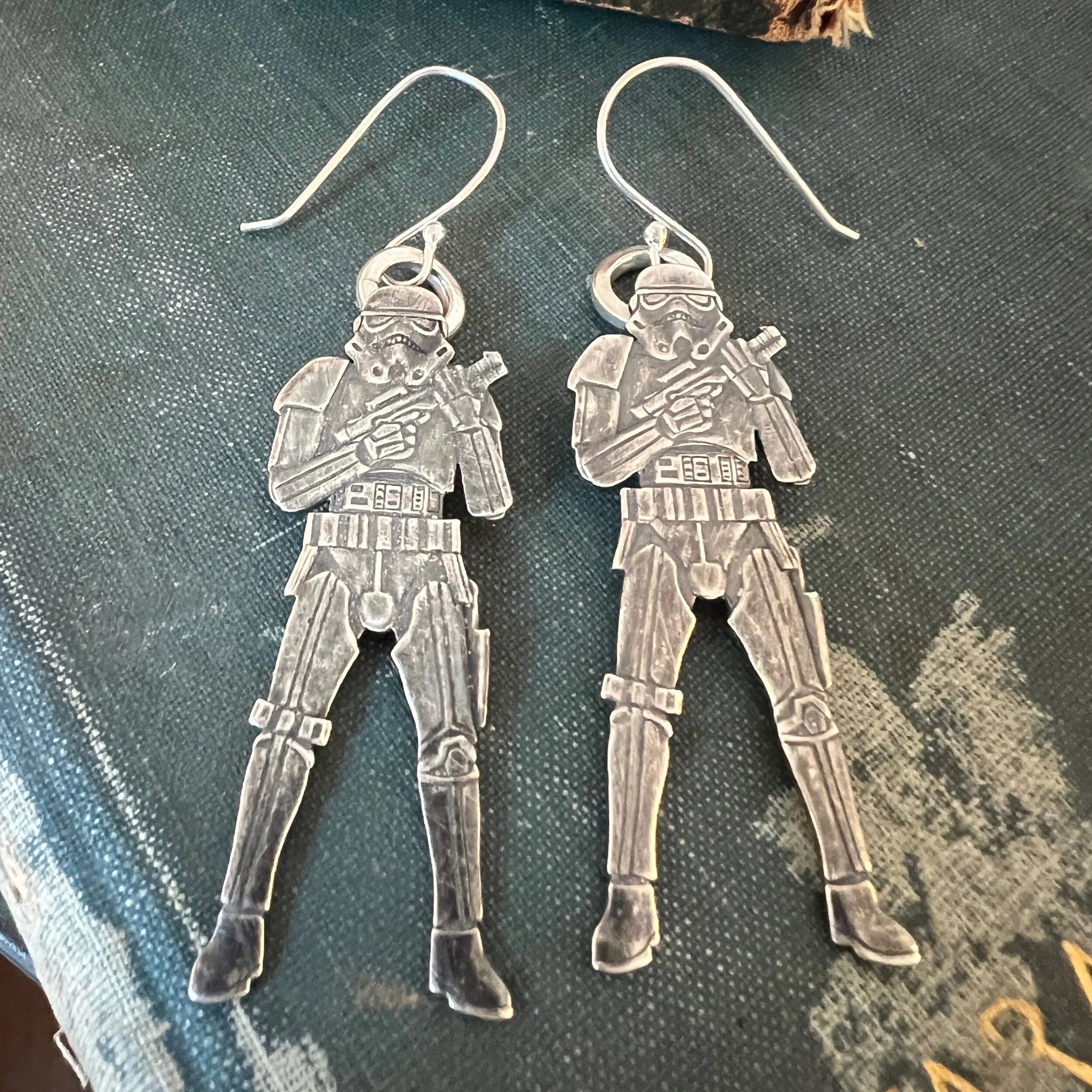 8905001E-A8F0-4695-ACA3-5CA4F58C7B01