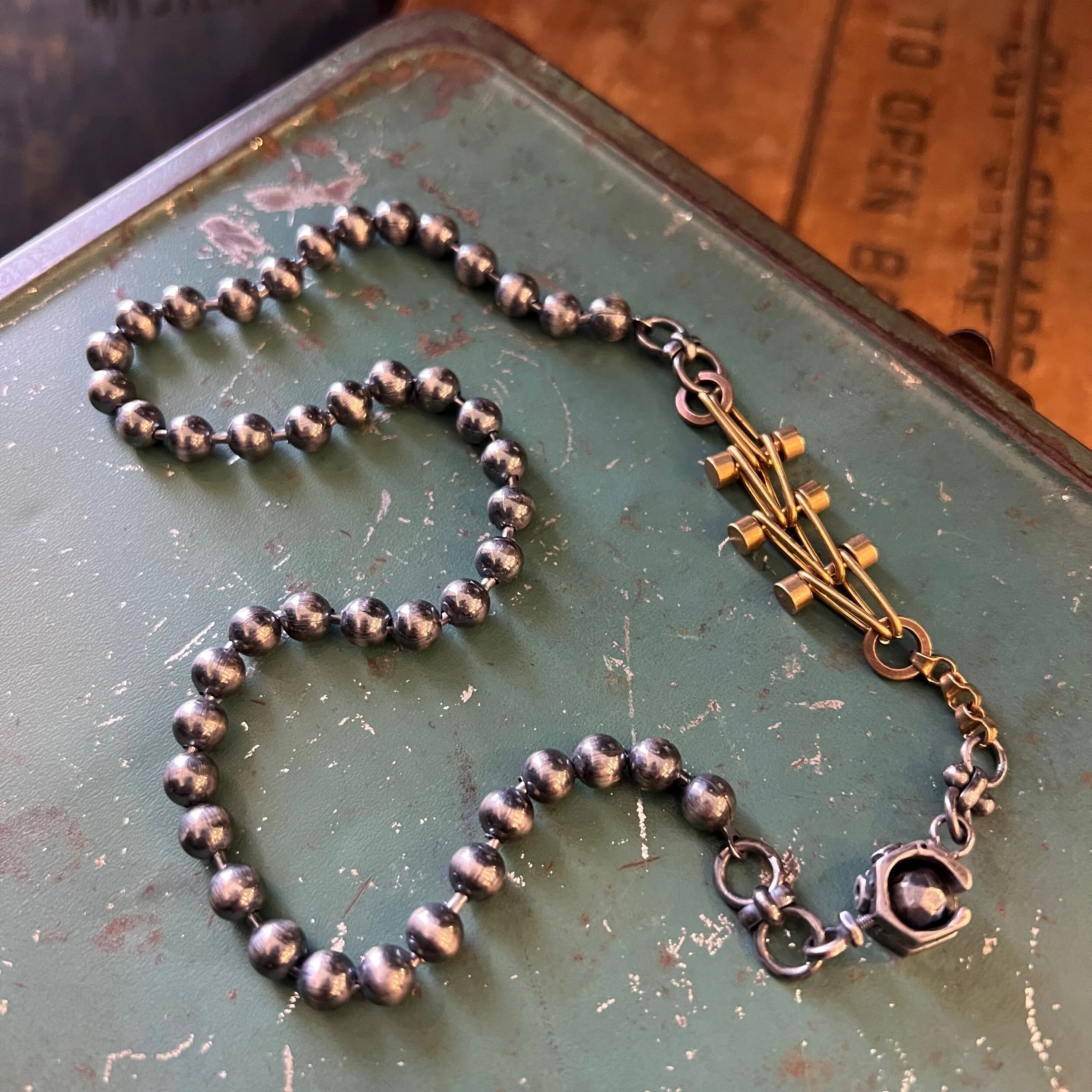 F0637AB0-D15E-4C8B-9D94-6EA945CE2961