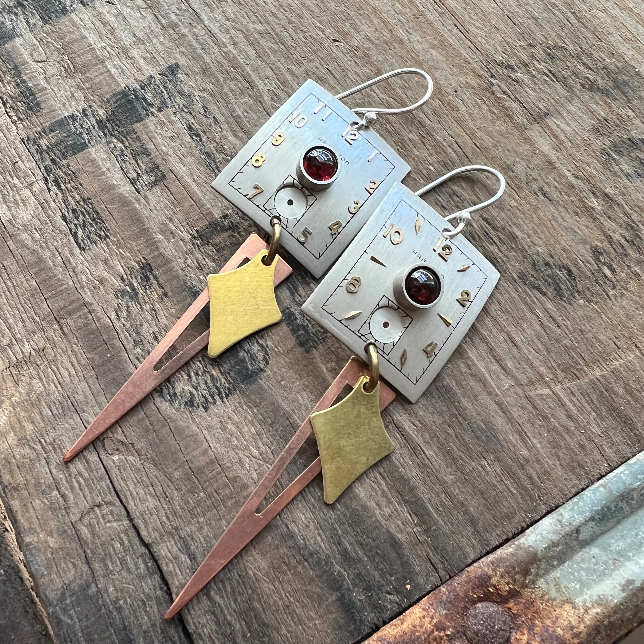 BAB88D12-7B14-4384-B1C8-39AB774715AB