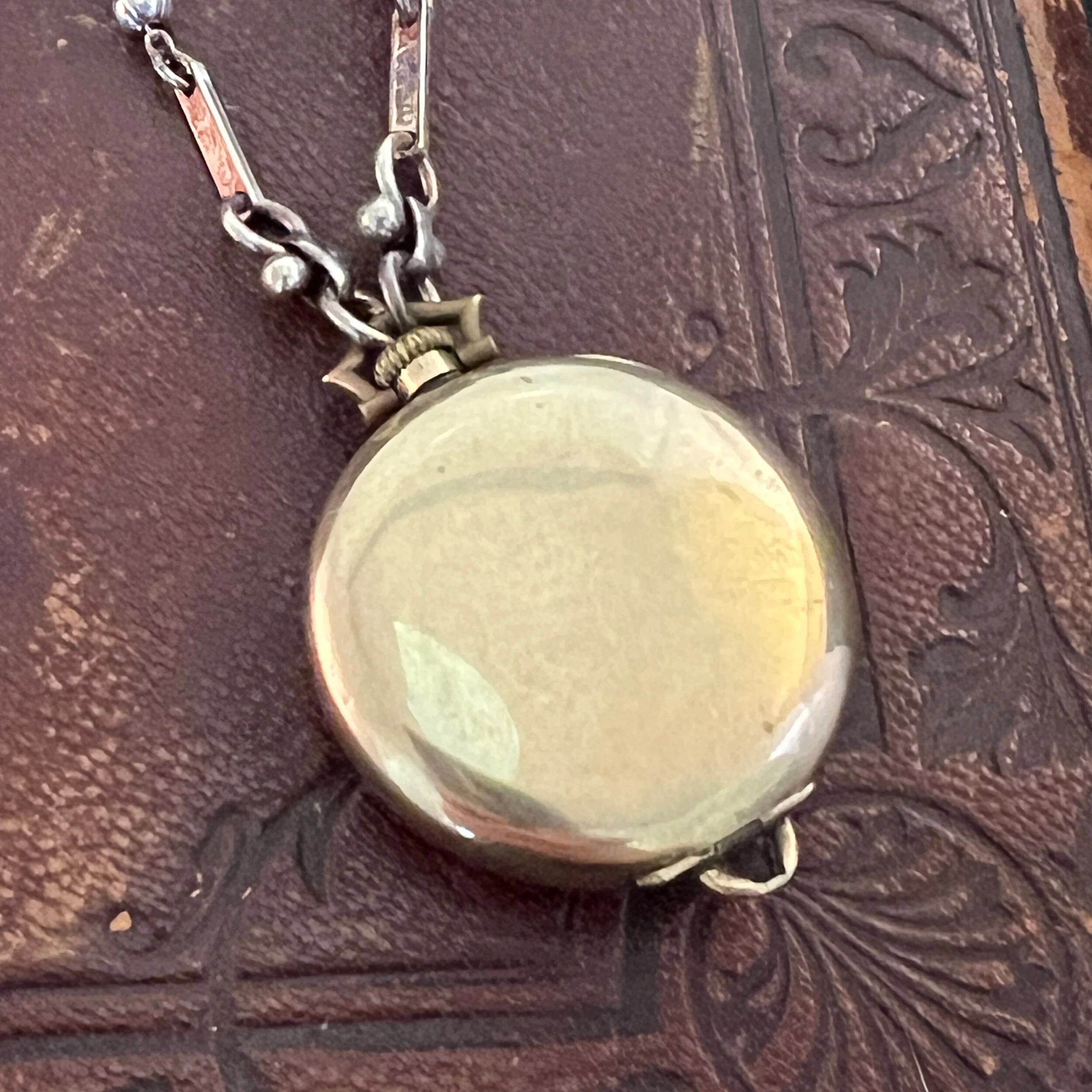 8968471F-7961-4722-A657-CB8F910ACB5A