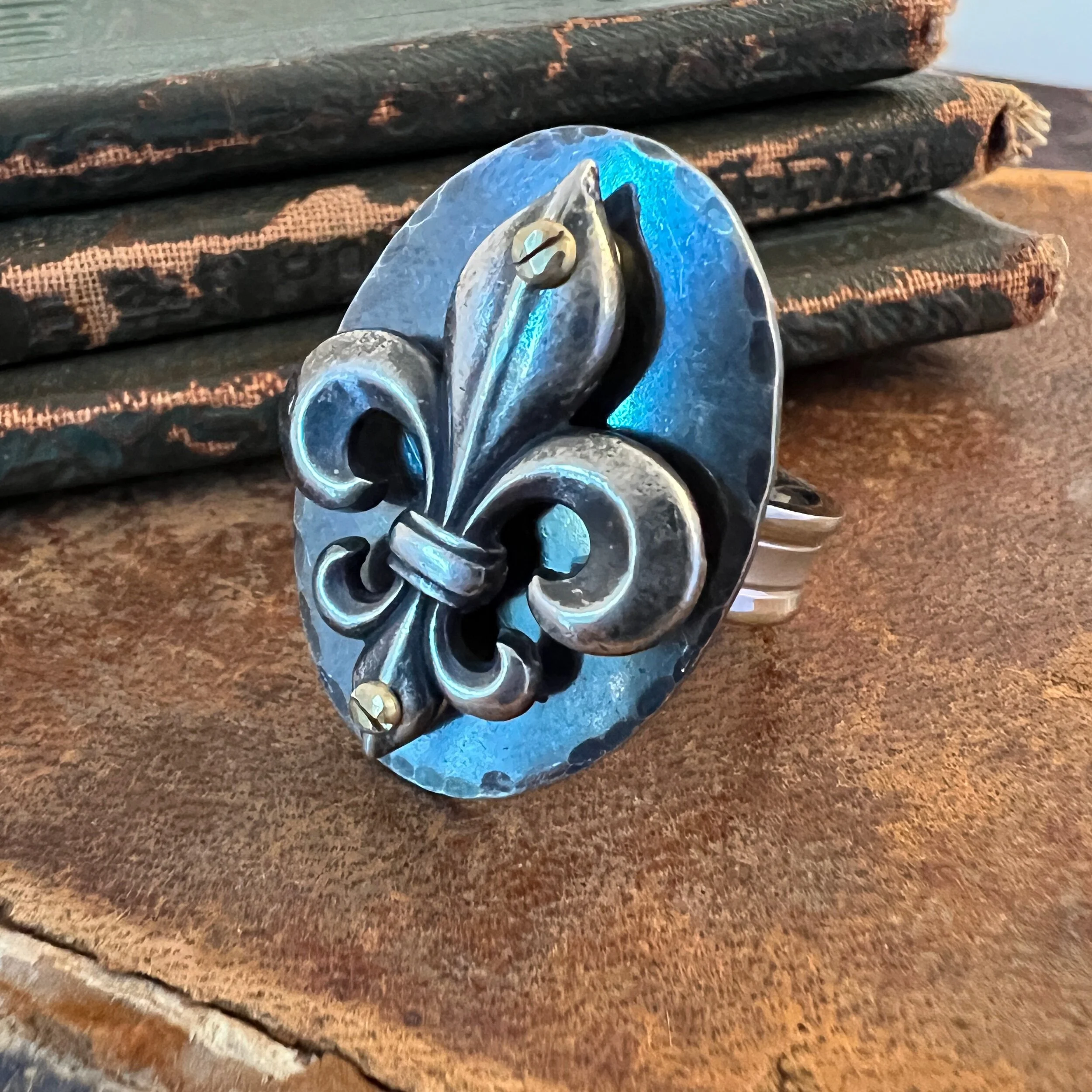 7FD1252C-DA29-4631-A3F4-D011D442011C