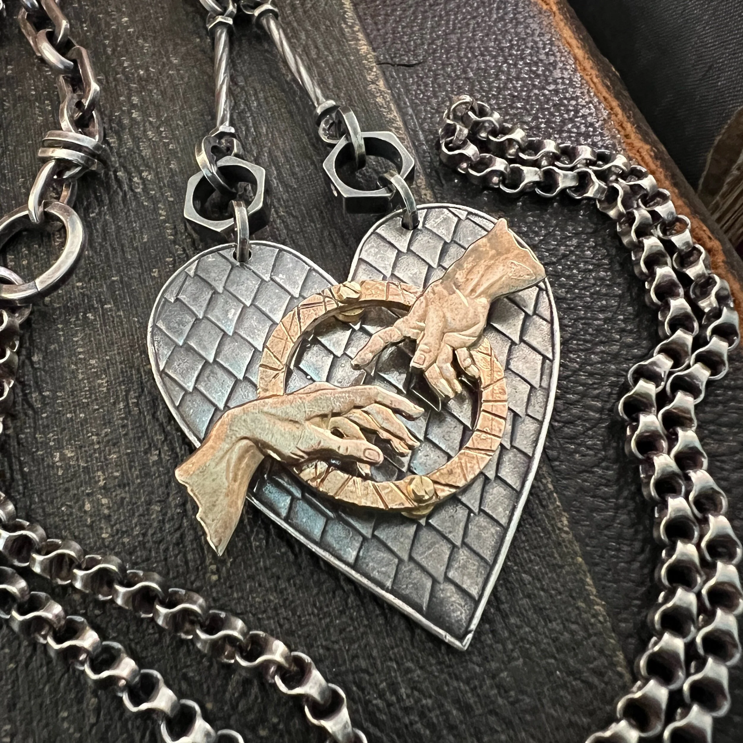 3EC48C72-5DB1-4727-916E-ED6078E322CC