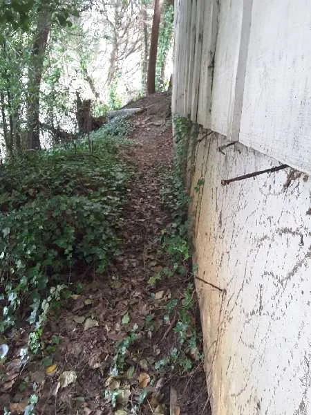 Foundation wall
