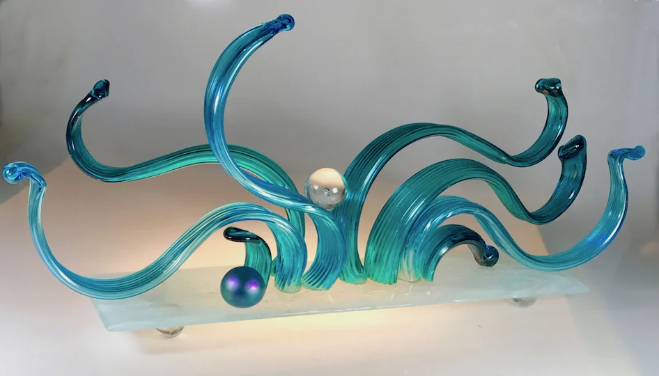 Limu is Hawaiian seaweed and Liagora is a natural species on Maui. 32" long x 8" wide x 14" tall This is for sale, inquirerick@striniartglass.com