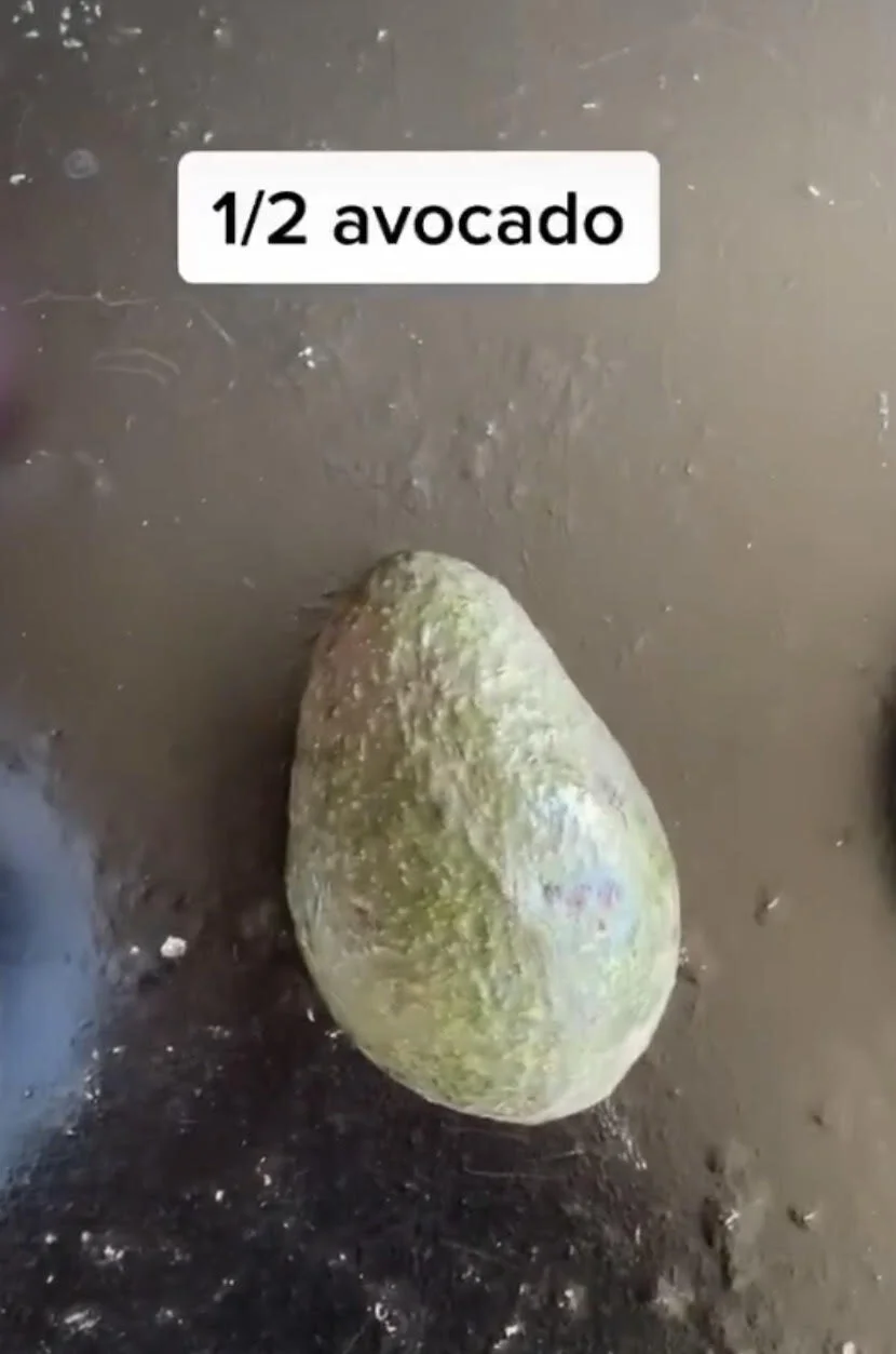 DIY 4 SweetGreen Guacamole Greens Salad