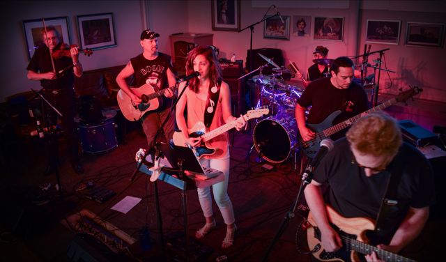 KAYLA ARBET AND THE ROGUE HOUNDS