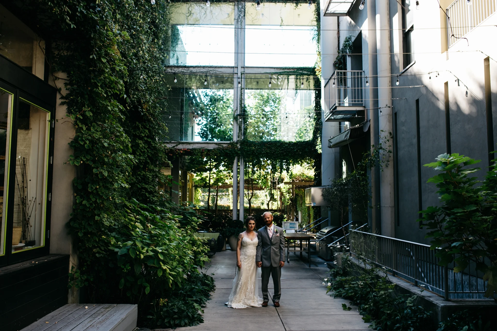 Healdsburg Shed wedding, downtown Healdsburg wedding, Healdsburg wedding photographer, Northern California wedding photographer, Sonoma county wedding photographer