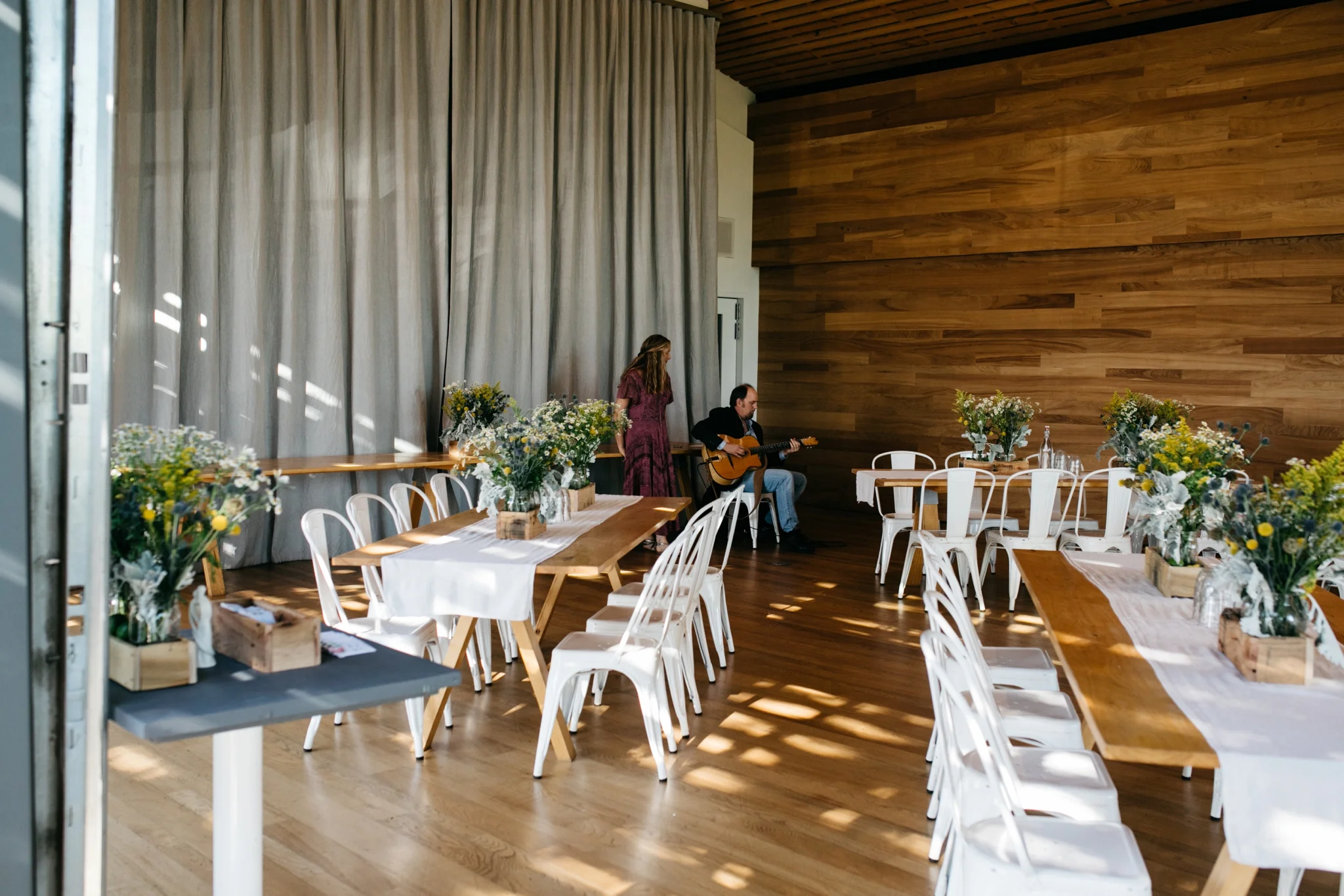 Healdsburg Shed wedding, downtown Healdsburg wedding, Healdsburg wedding photographer, Northern California wedding photographer, Sonoma county wedding photographer