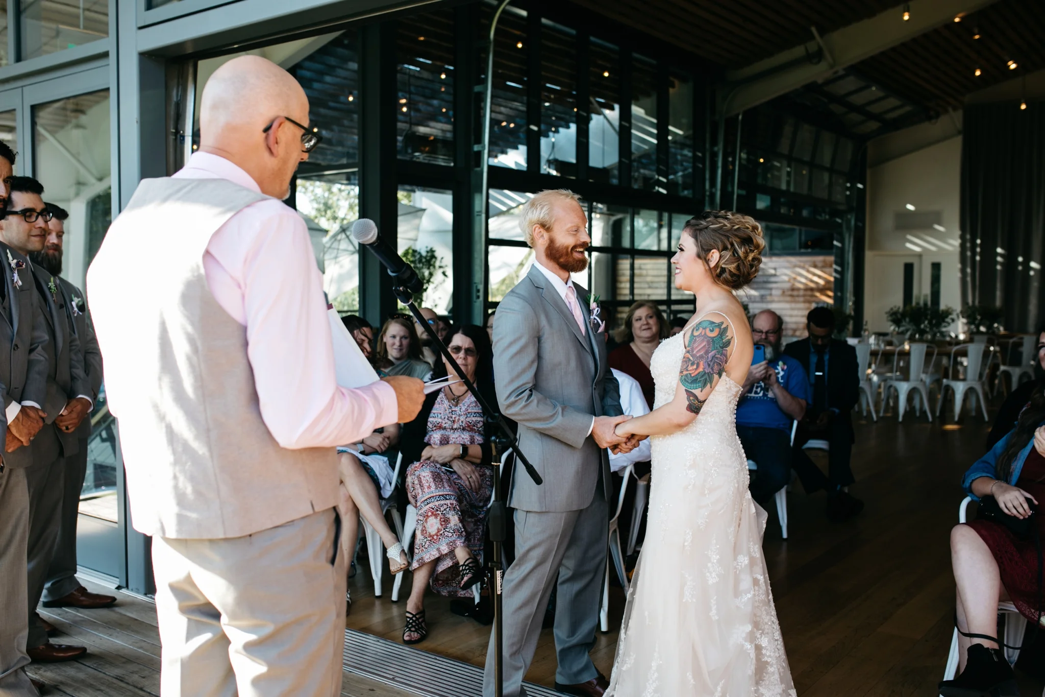 Healdsburg Shed wedding, downtown Healdsburg wedding, Healdsburg wedding photographer, Northern California wedding photographer, Sonoma county wedding photographer